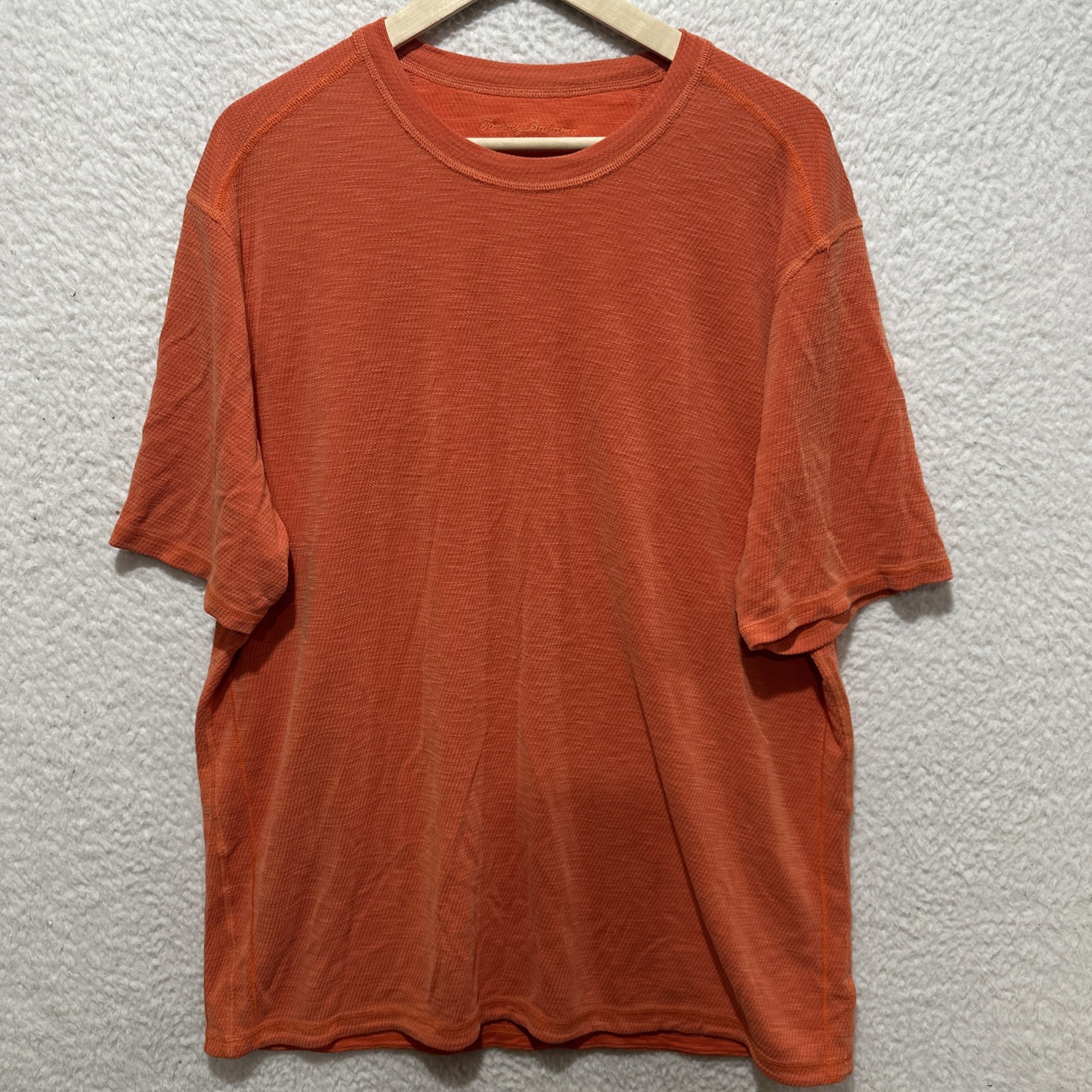 Tommy Bahama Mens Short Sleeve T Shirt Sz 2XL? Orange Crewneck Textured Pattern