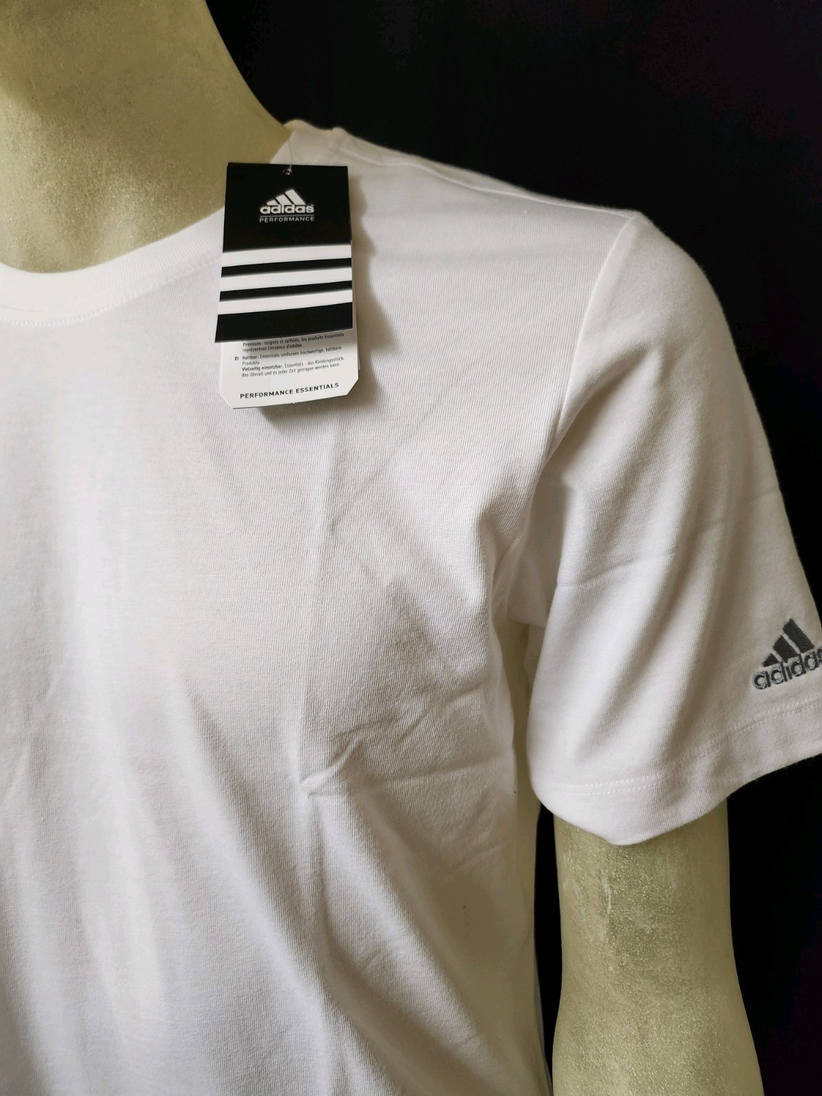 Original Adidas T-shirt Diano Tee Climalite size M/white new and original packaging!