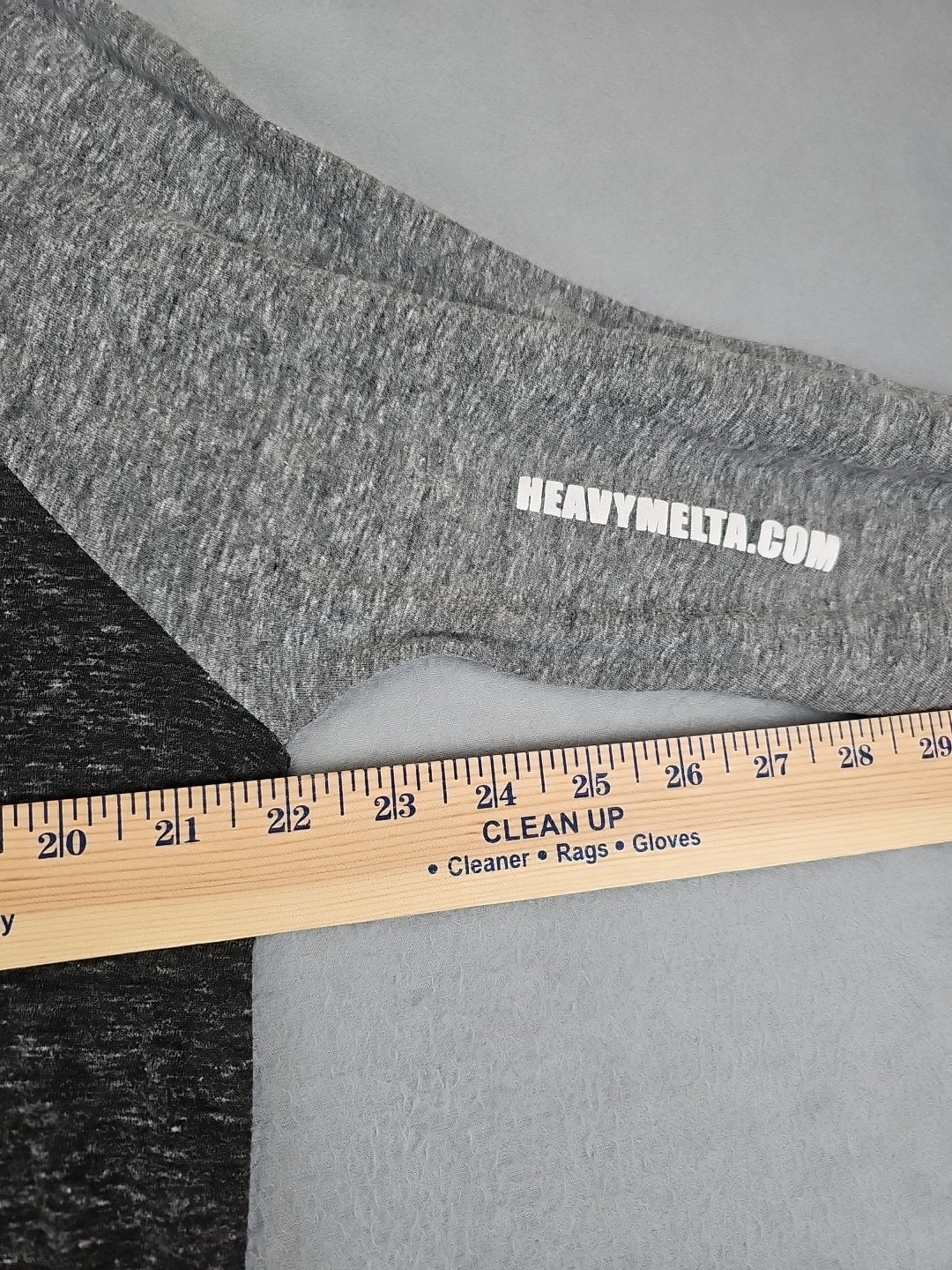 Heavy Melta Men’s Size XL Gray T-Shirt 3/4 Sleeve Made in USA Grunge 90’s