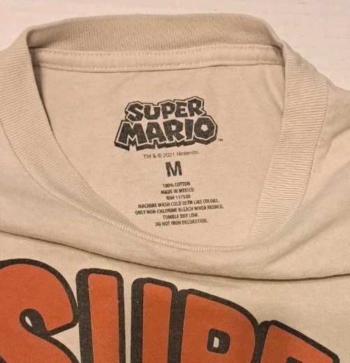 Super Mario Men’s Medium Off-White T-Shirt Video Game Graphic Tee Coins Power Up