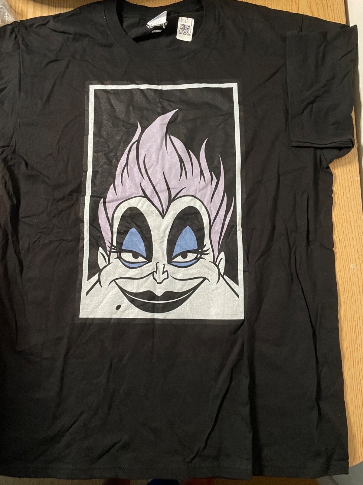 B65 New Mens Disney T-shirt 100% Cotton Black size Large