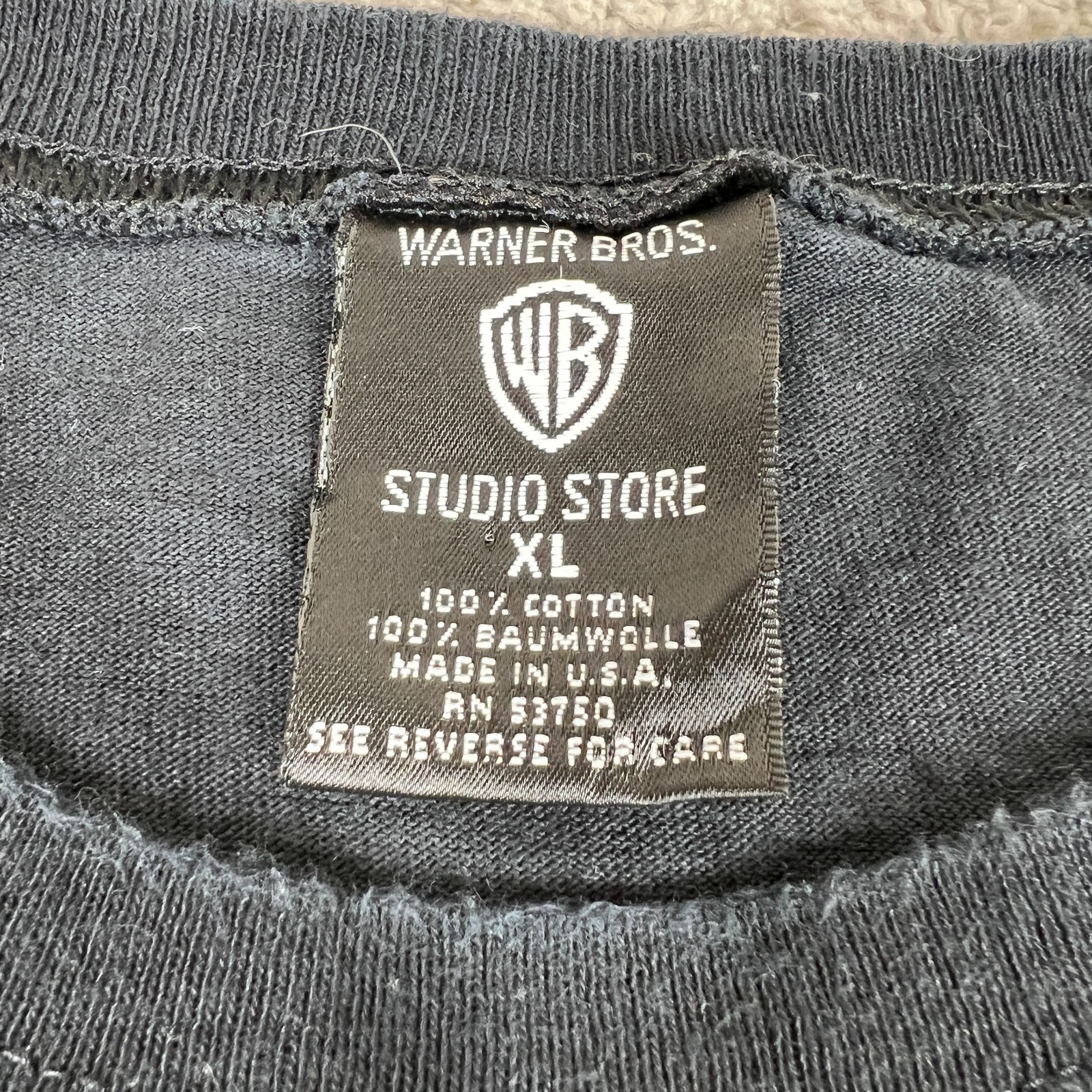 Vintage 1995 Friends TV Show T Shirt XL Black Warner Bros Studio Store USA Made