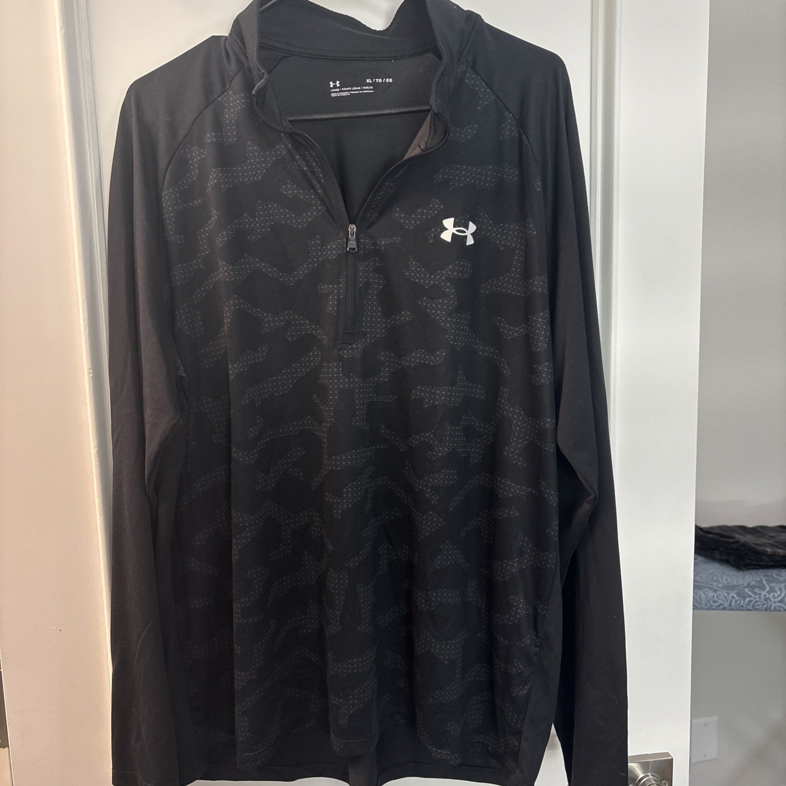 Under Armour Medium Tech Quarter Zip Pullover Black Loose Mens Activewear XL