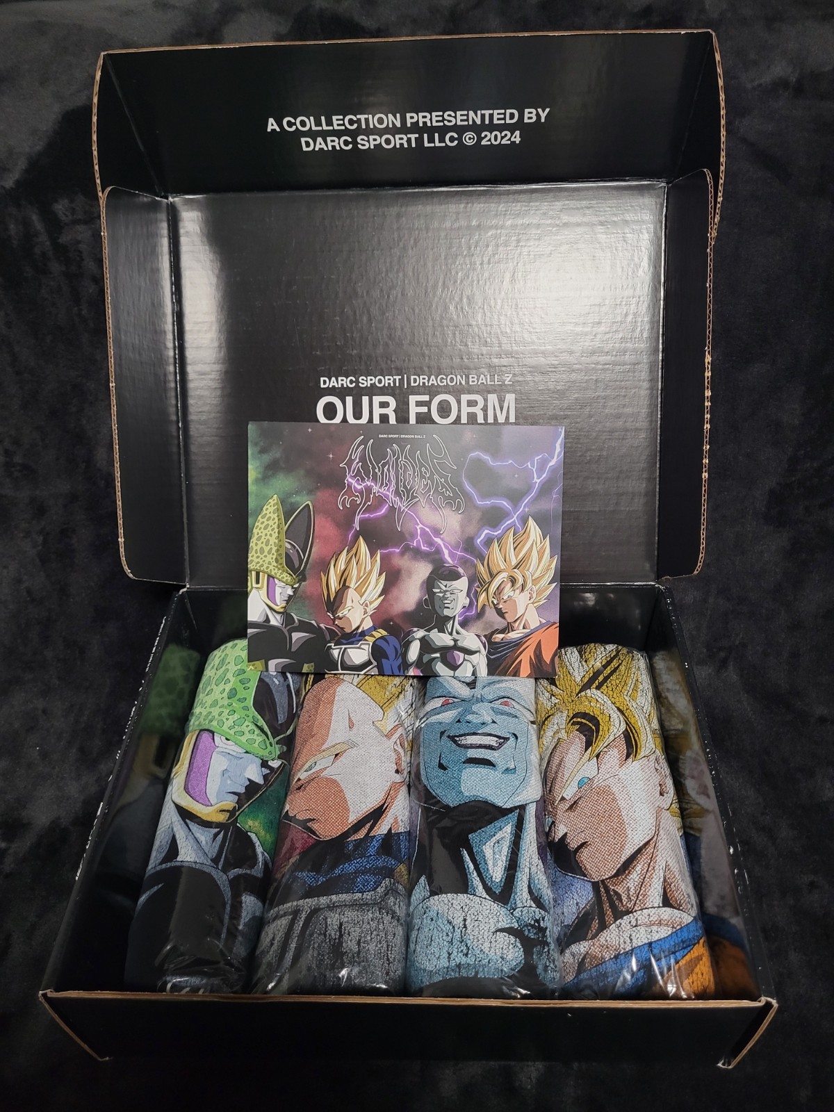 with tags DARC SPORT x DRAGON BALL Z SIDE BY SIDE BOX SET L G1N