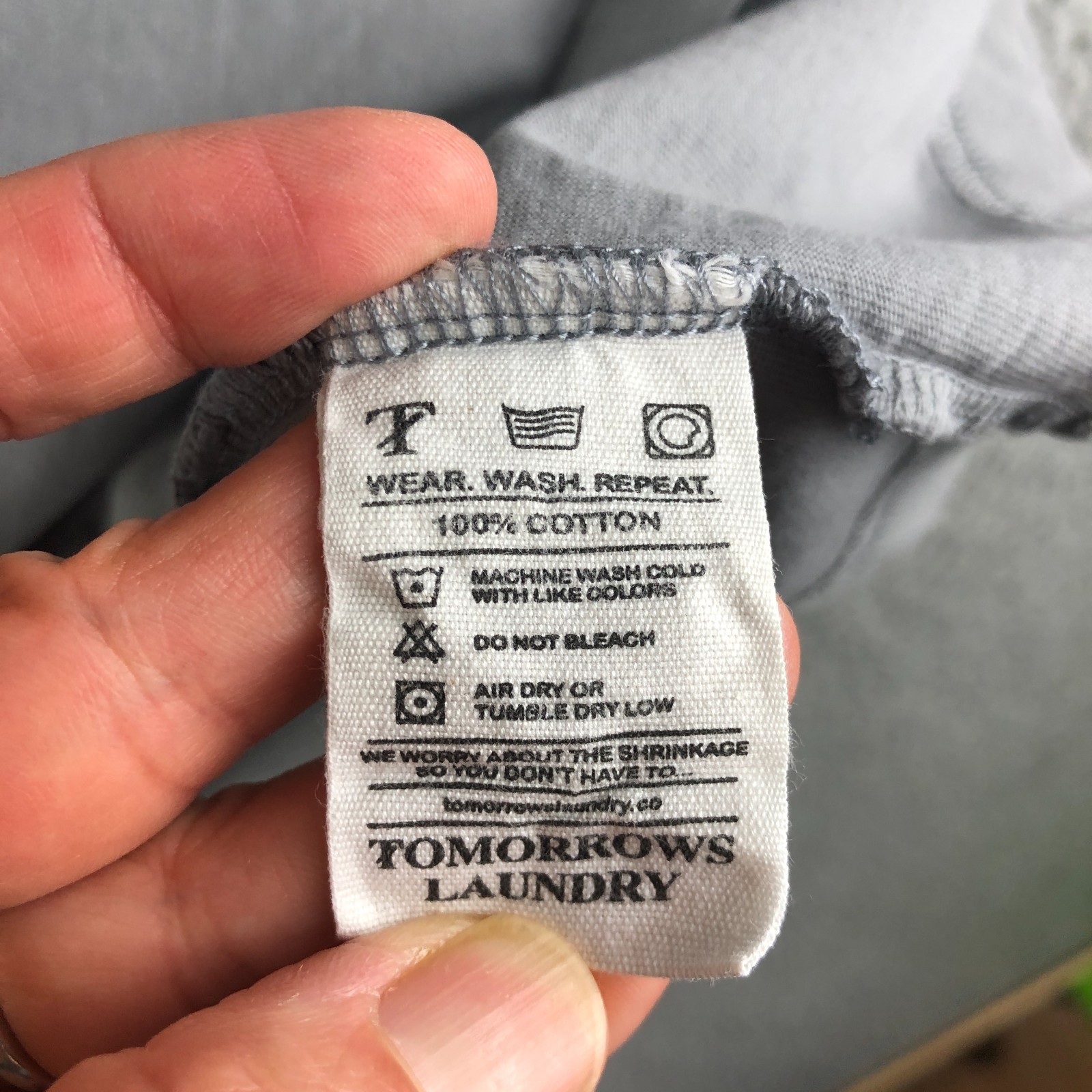 Tomorrows Laundry Essential Tee Men 2XL Gray Classic Fit T-Shirt Soft Easy Care