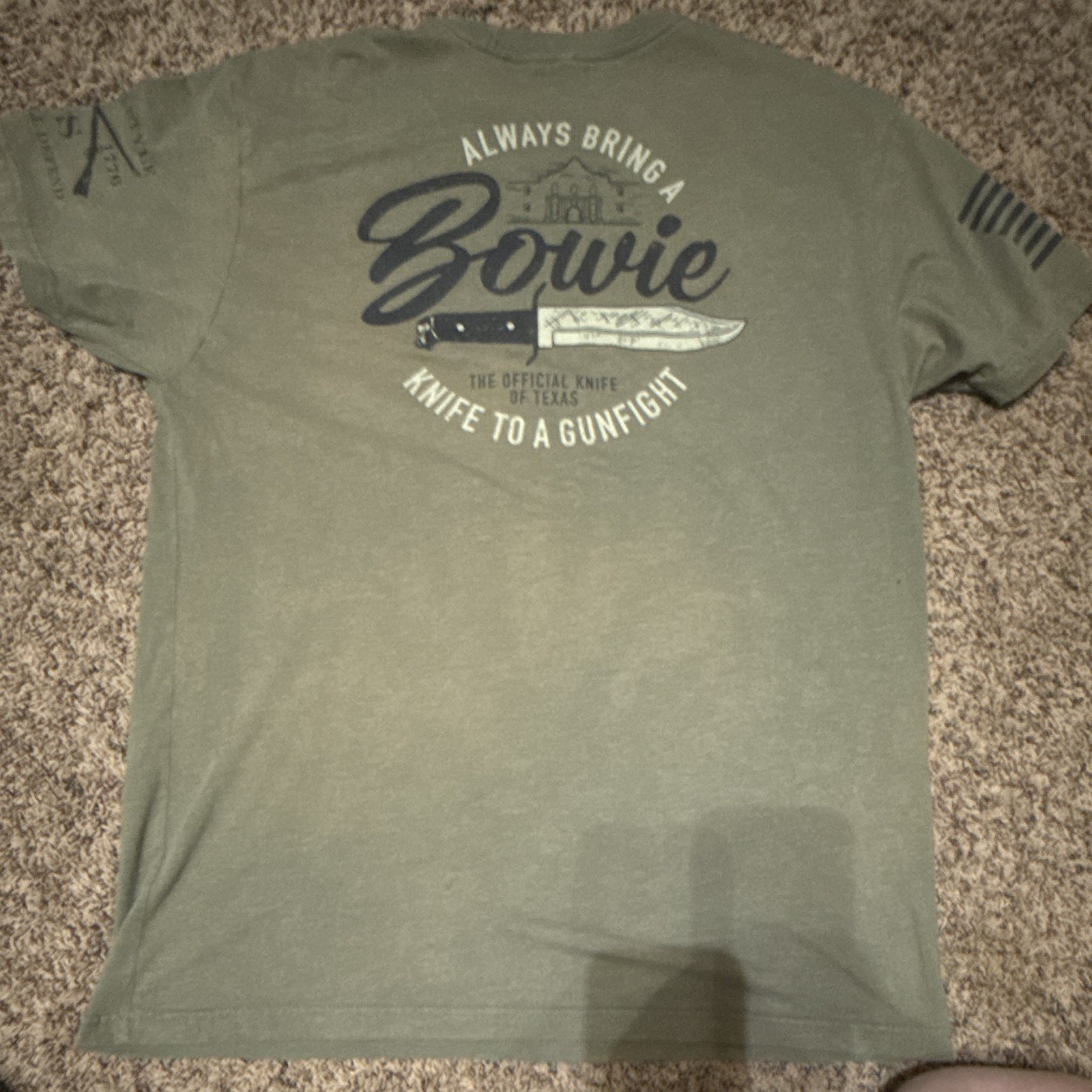 Grunt Style Always Bring a Bowie Graphic T-Shirt Green Patriotic Crew Neck L
