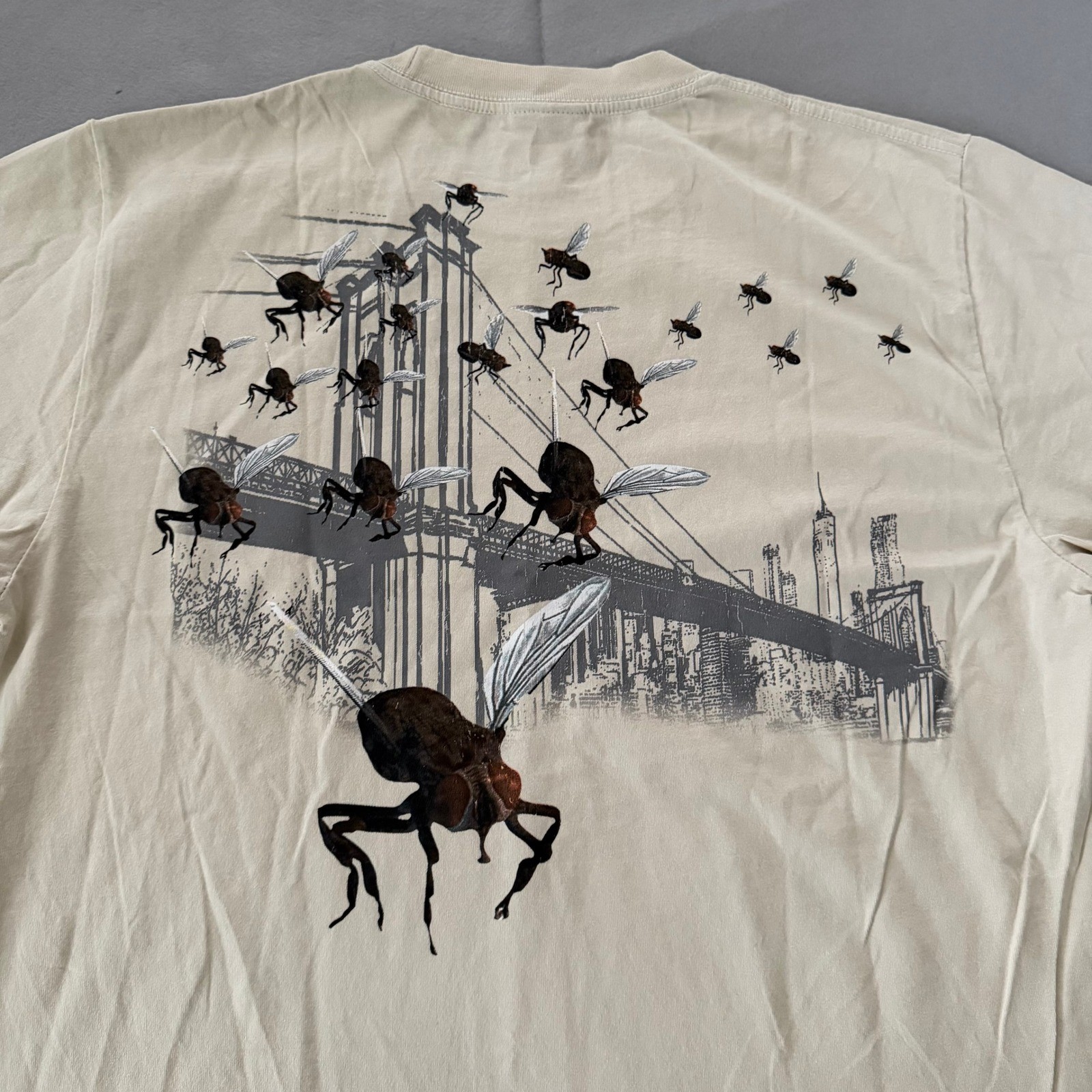 Fly Trap x Gumbo Harlem NYC Graphic T-Shirt Mens Large Tan Giant Fly Bridge Tee