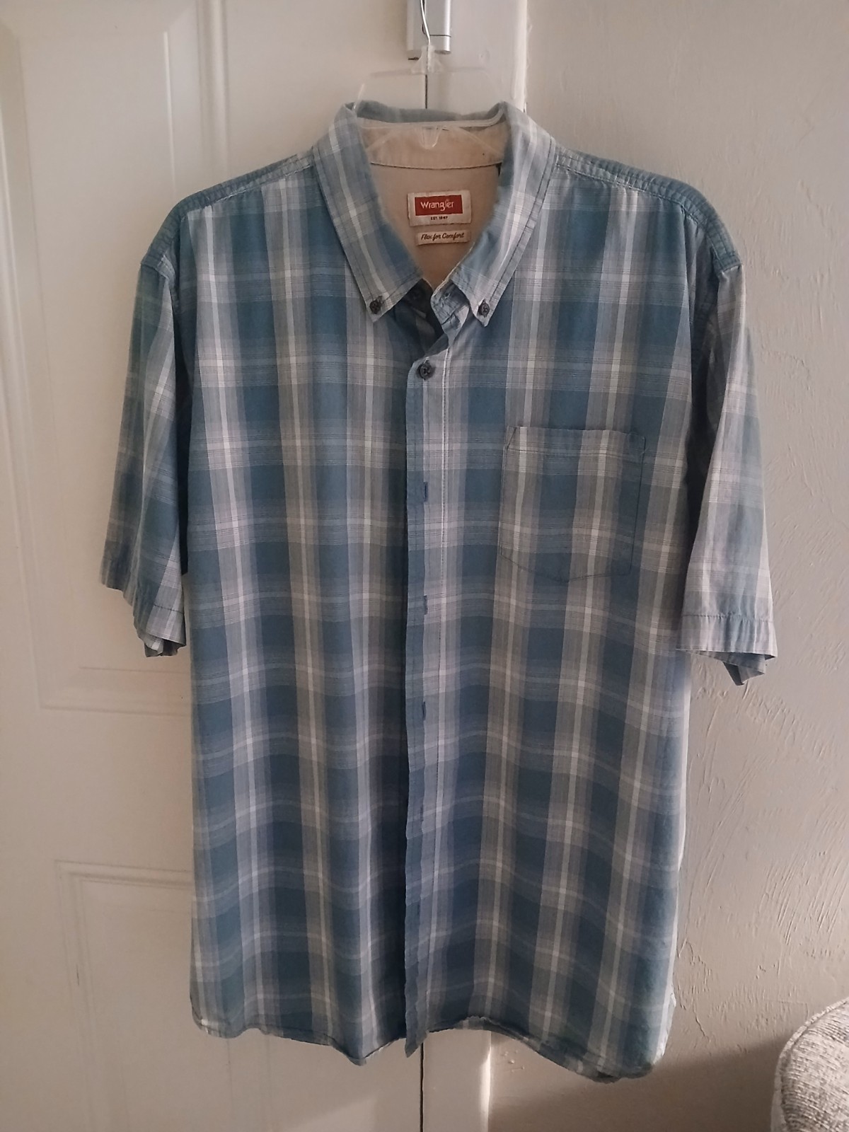 Wrangler Men Blue Plaid Button Down Shirt XL