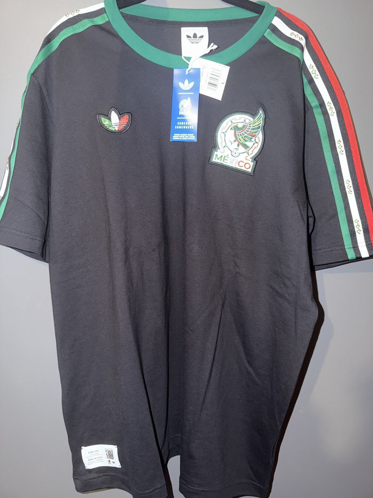 adidas Originals x Someone Somewhere Mexico Tshirt Large / Black / Brand New