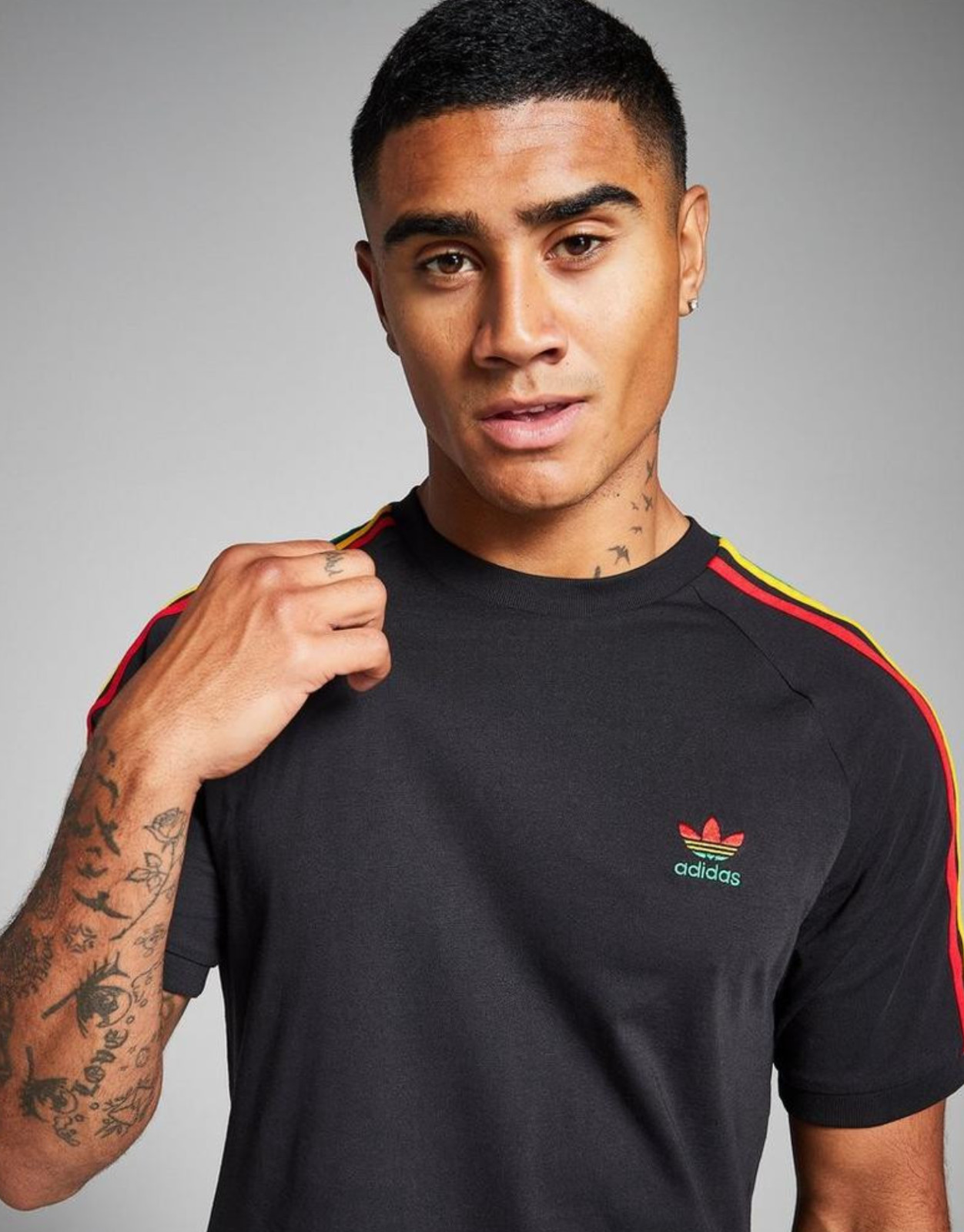 NEW MENS ADIDAS ORIGINALS CALIFORNIA 3 STRIPES TREFOIL SHIRT ~SIZE MEDIUM IN8772