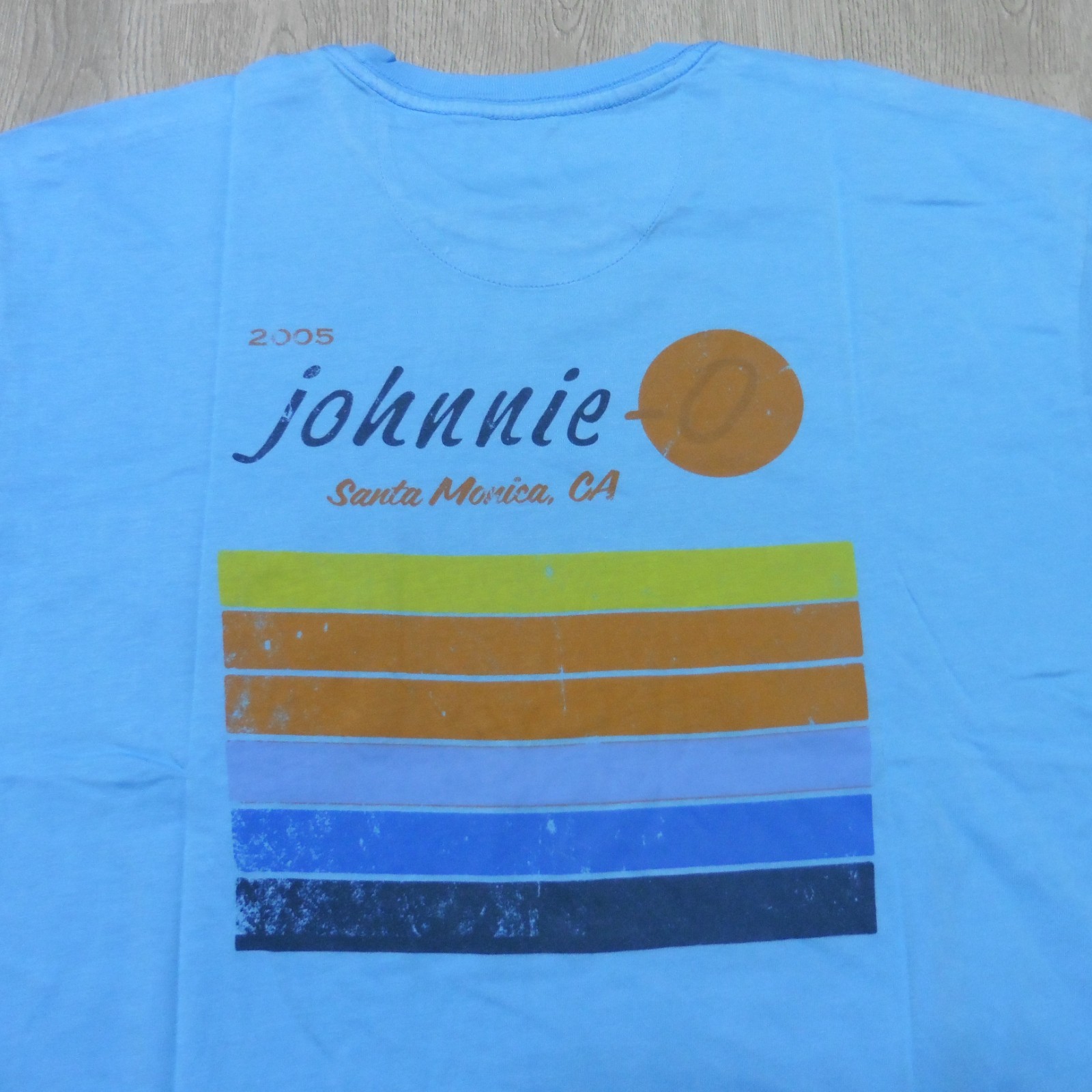 JOHNNIE O Mens S SMALL T SHIRT SUN LINE MALIBLU BLUE GRAPHIC SHORT SLEEVE GOLF