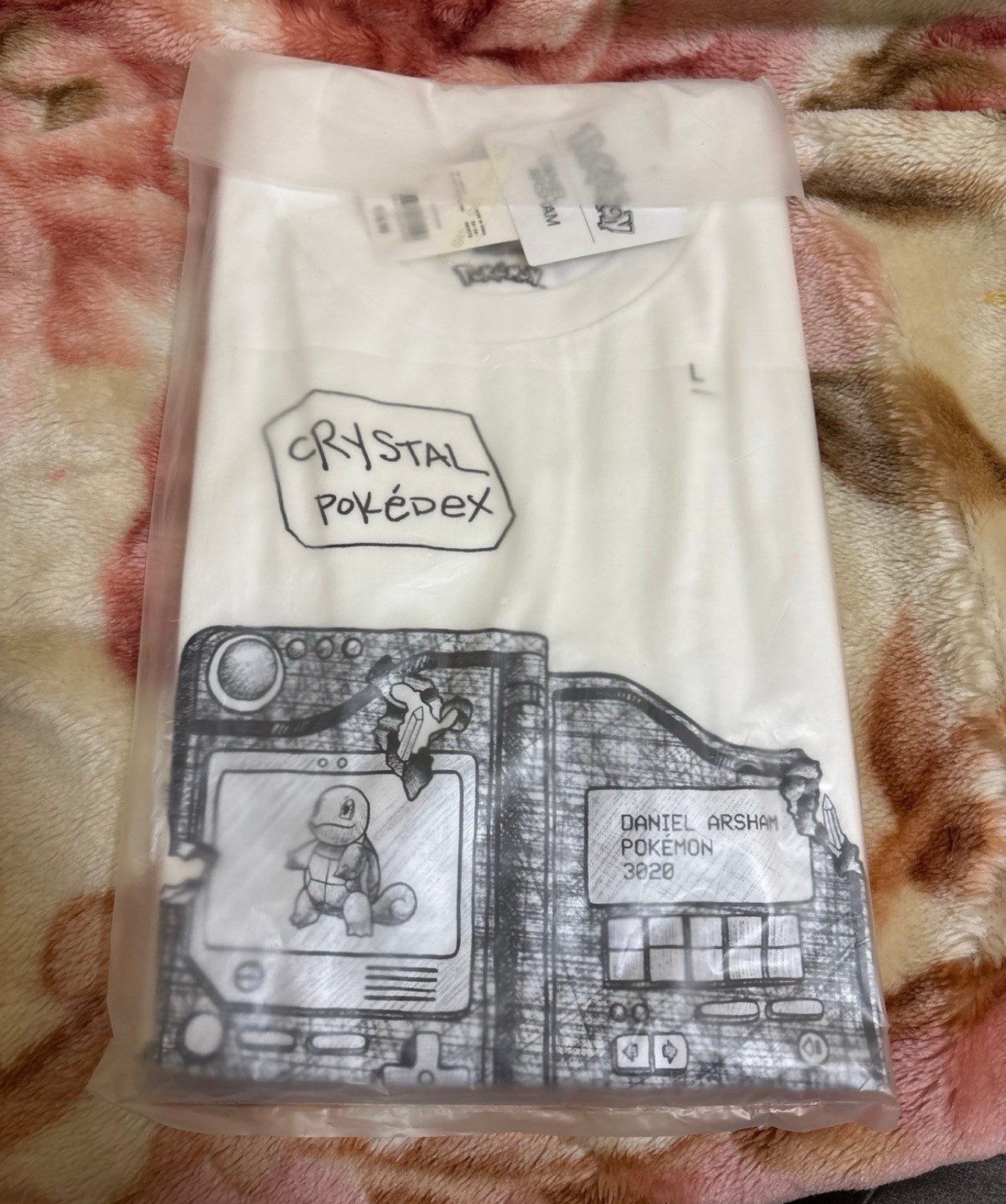 Uniqlo Men’s T-Shirt Daniel Arsham x Pokémon Crystal Pokedex White, MULTI SIZING