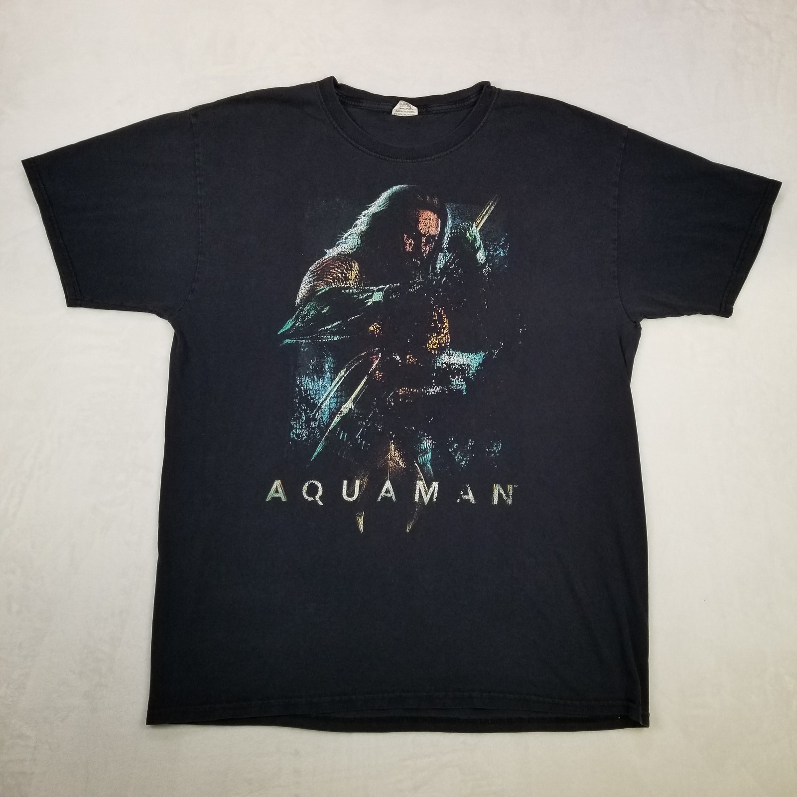 Aquaman Jason Momoa Movie Men’s Black Graphic T-Shirt Size Large Classic Casual