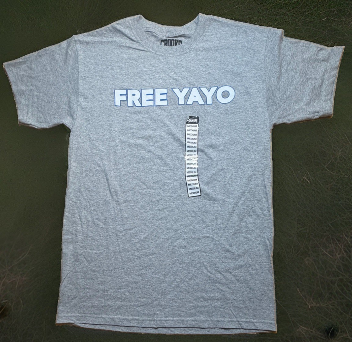 Free Yayo Crooks & Castles NEW T-Shirt Medium Gray