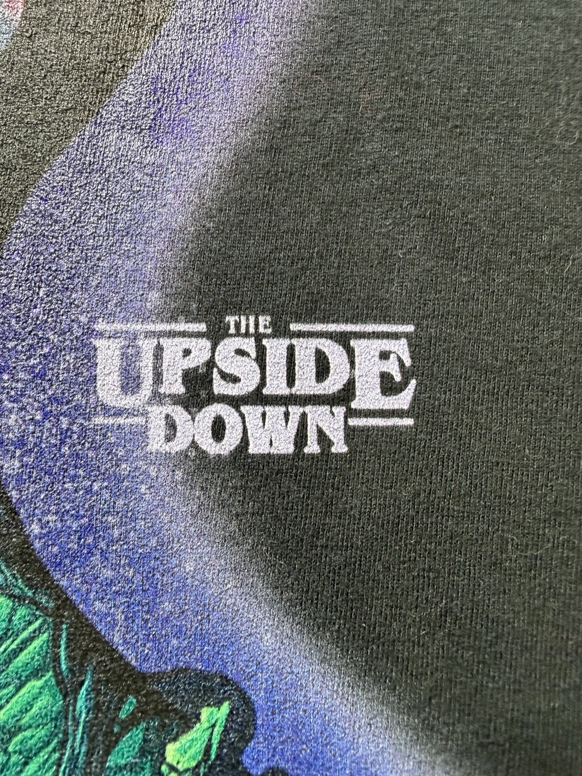 Netflix Official Merchandise Stranger Things Upside Down Demogorgon Tee XL