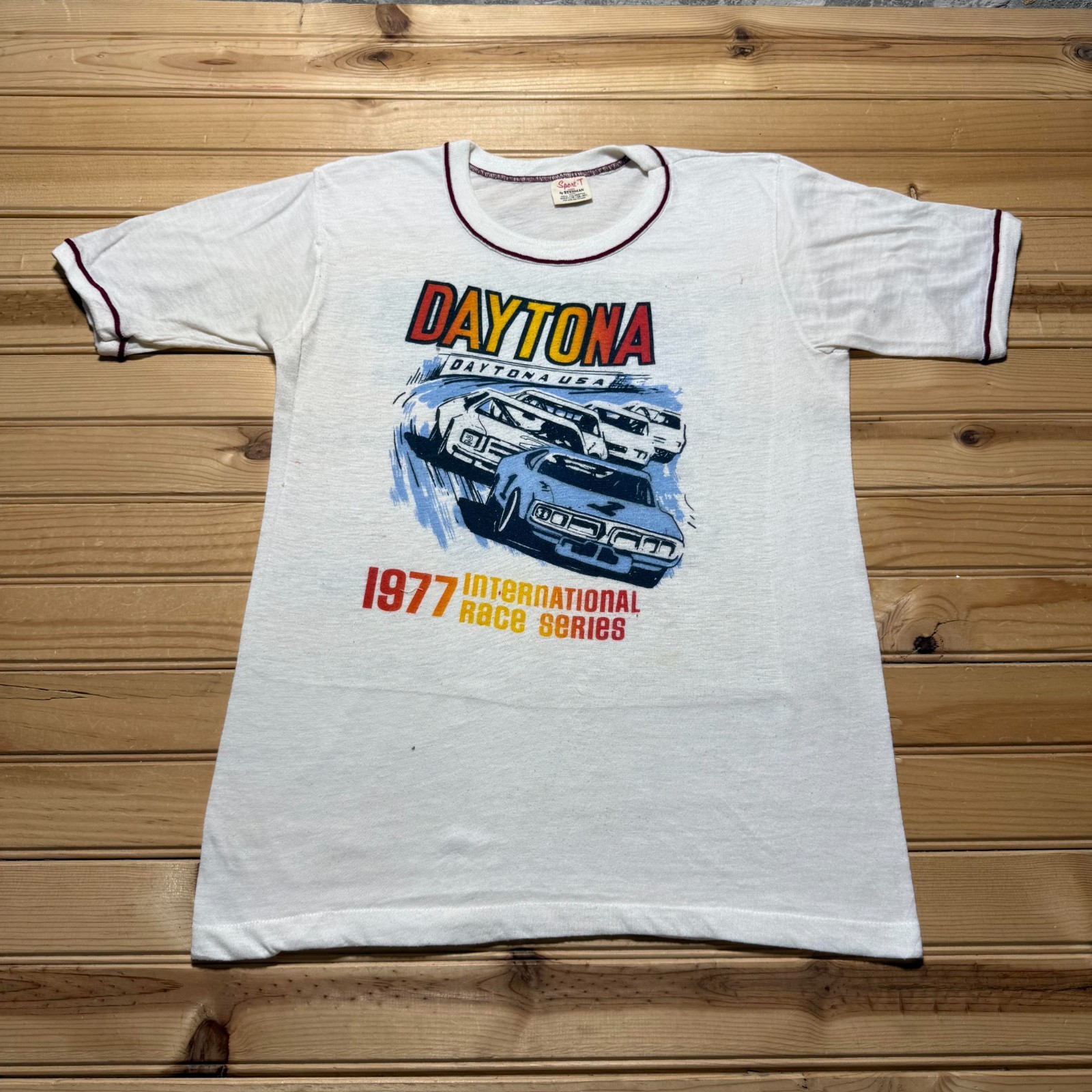 Vintage 1977 Daytona USA International Race Series Ringer Graphic T-Shirt Medium
