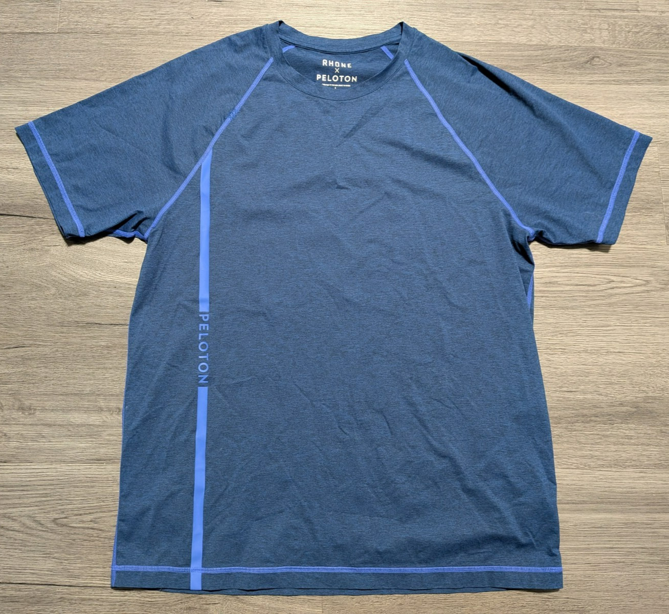 Rhone X Pelaton Men’s Blue Athleisure Performance Reign Shirt Size Large