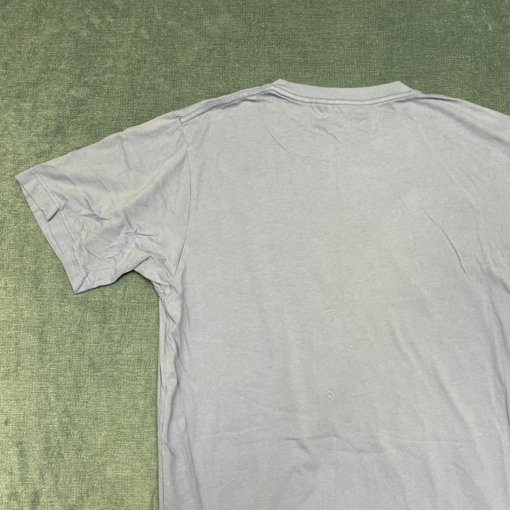 Uniqlo T Shirt Mens Medium Light Blue Crew Neck Everyday Wear All Day Comfort