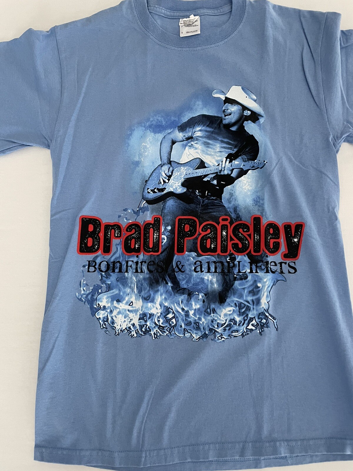 BRAD PAISLEY Concert Shirt Short Sleeve Bonfires & Amplifiers Small S Blue 1223a