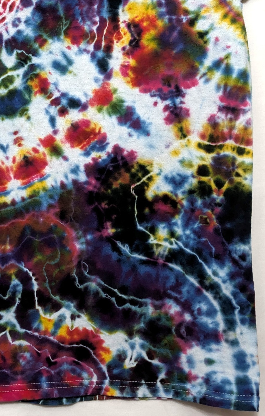 Handmade Tie Dye Rainbow Multicolor Geode Pattern Small Shirt 17″ W X 24.5″ L