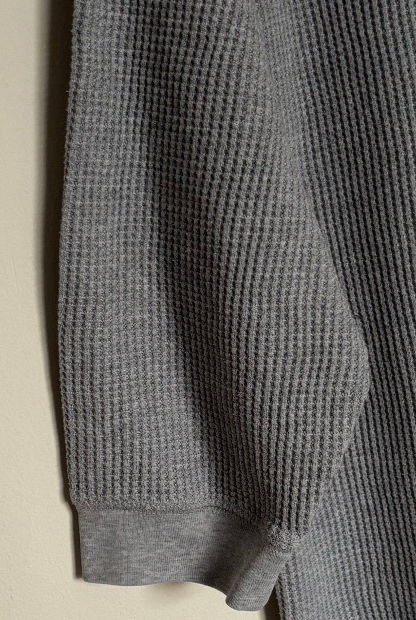 UNIQLO Mens Medium Waffle Knit Thermal Top Grey 3/4 Length Short Sleeves