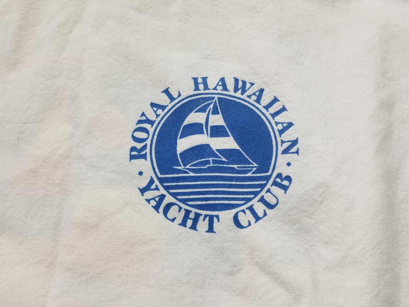 Vtg Royal Hawaiian Yacht Club Made In USA T-Shirt Size Small 19×24.5