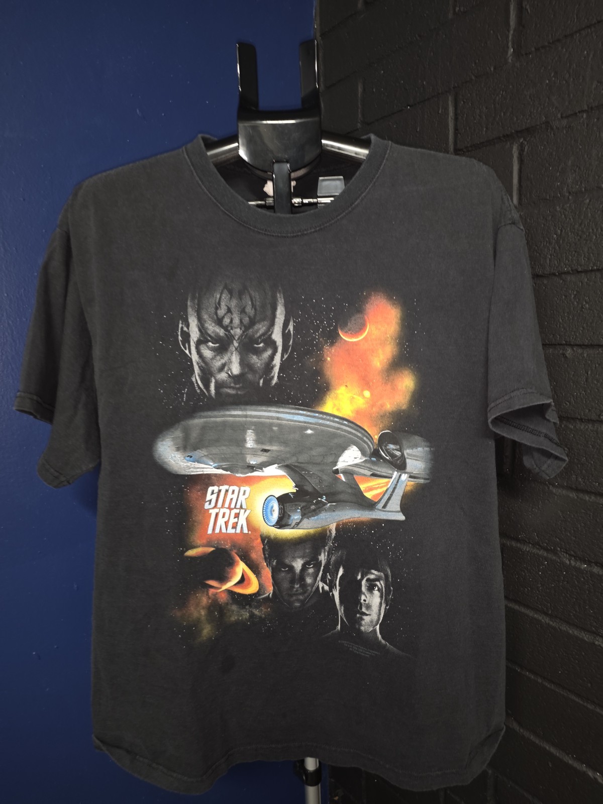 Star Trek Movie 2009 T-Shirt Mens Size XL Paramount Pictures Sci-Fi Black Tee