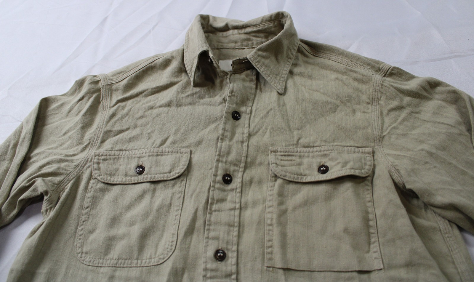 Buck Mason Men’s Hemp HBT Soft Pack Station Shirt AP2 Light Khaki Small NWT