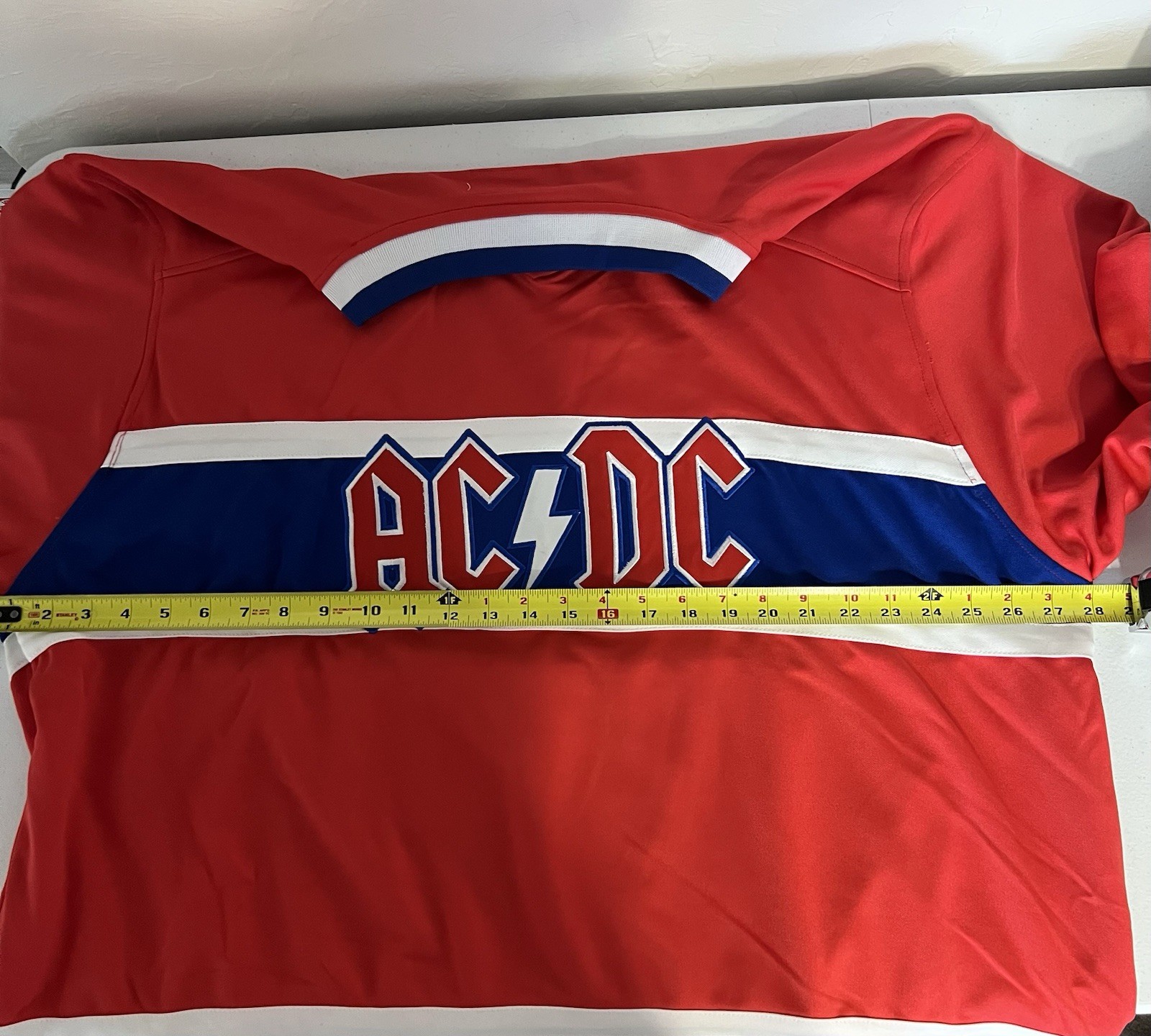 AC/DC Rock Or Bust World Tour Jersey XXL 2015 Liquid Blue Montreal Canadiens COA