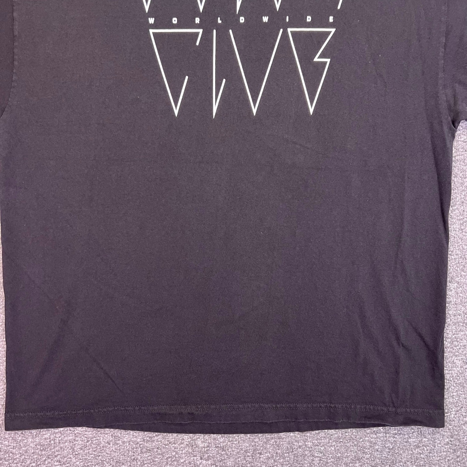 Baylor Club WWE Shirt Mens 2XL Black Worldwide Geometric Bolt Casual Finn Balor