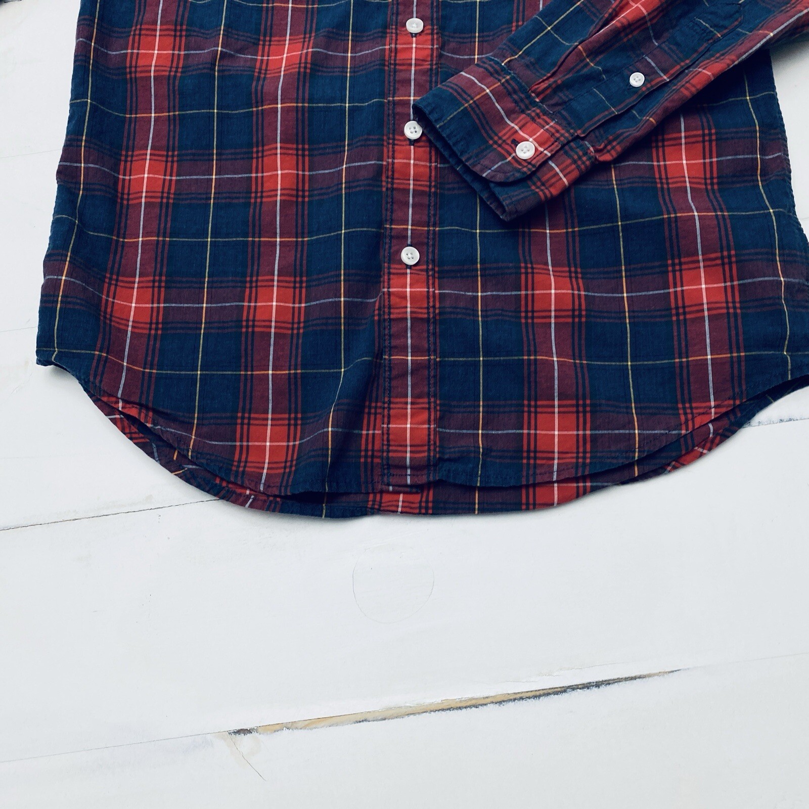 American Eagle Shirt Red Blue Plaid Classic Fit Men Small 100% Cotton Americana