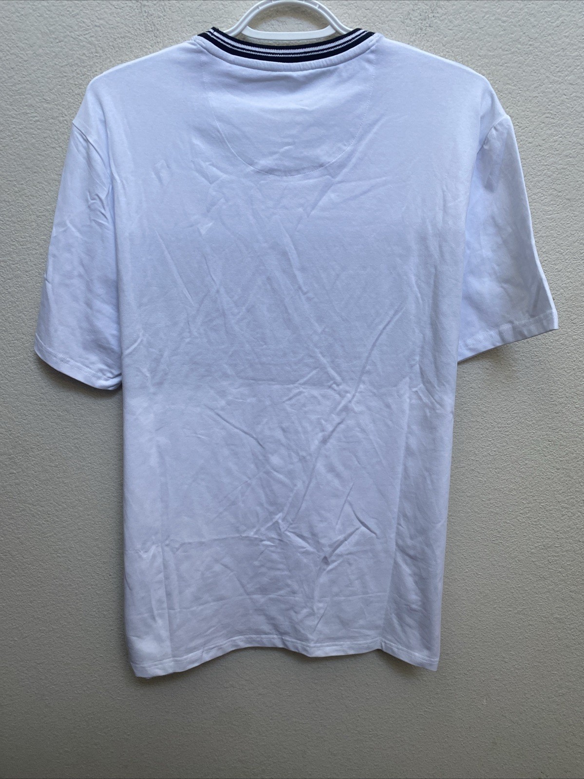 NEW DKNY Men’s T-Shirt Short Sleeve Crew Neck White Gray Large NWT $49.50