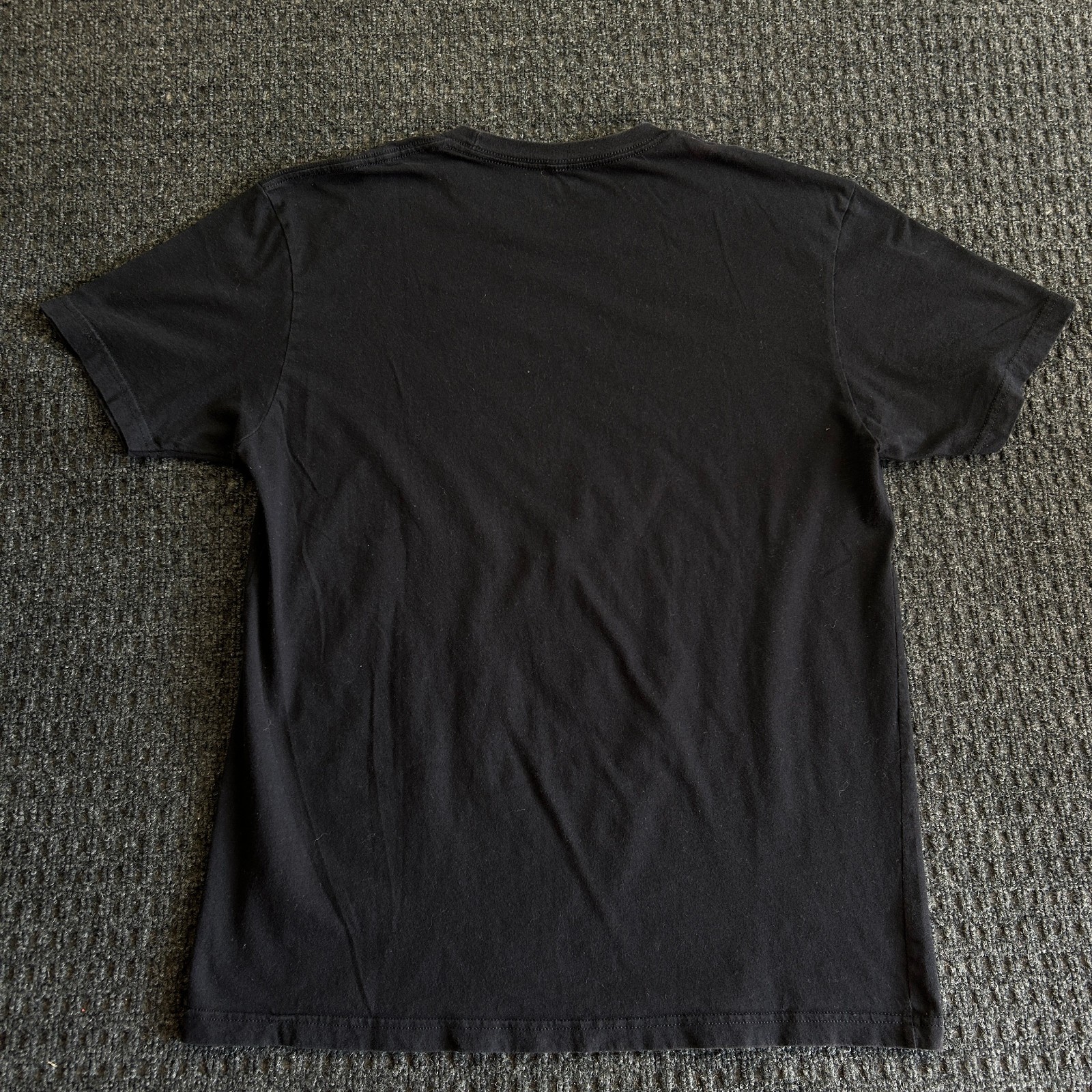 Connected Cannabis Co Shirt Mens Medium White Graphic Back Car Slow Lane Organic