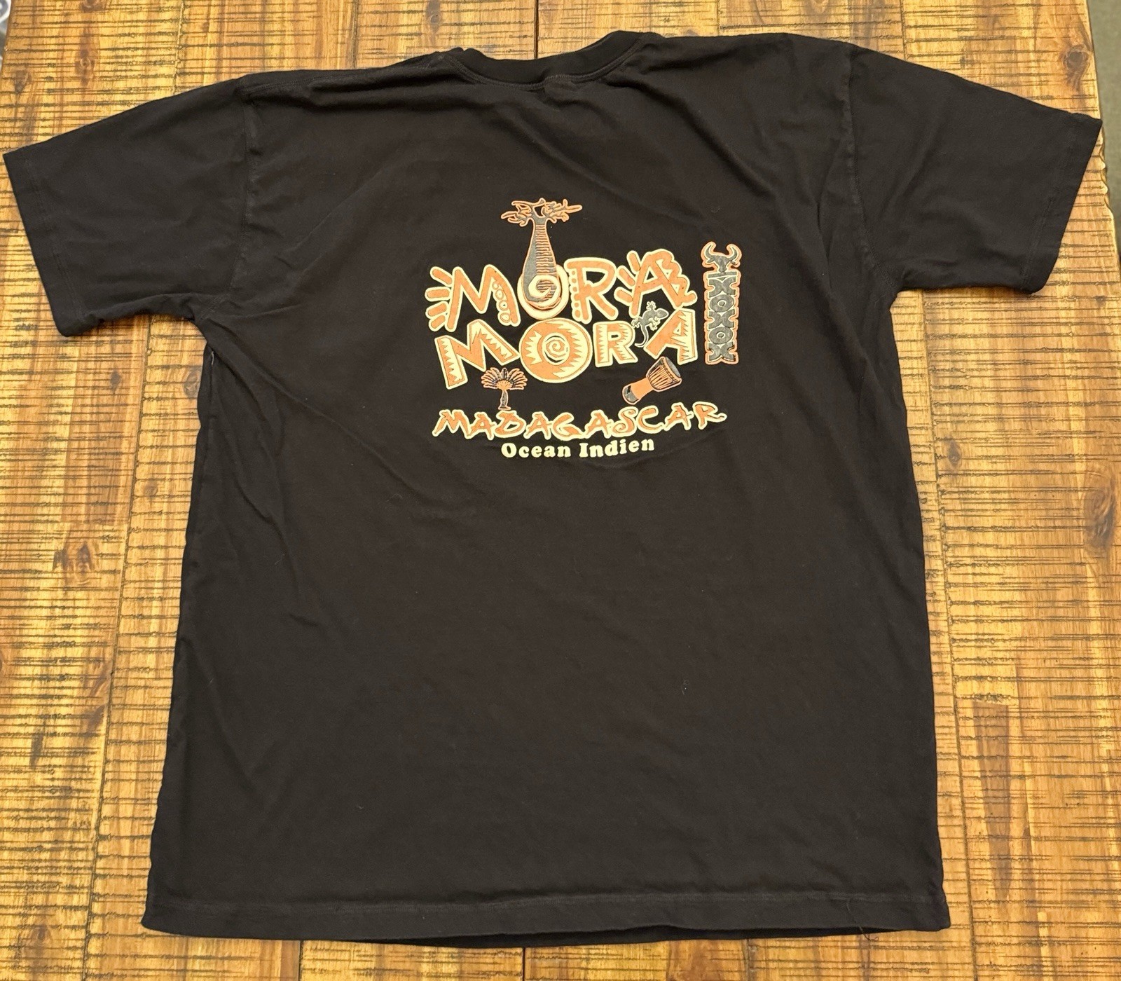 Mora Mora Madagascar Indian Ocean Large Black Tshirt