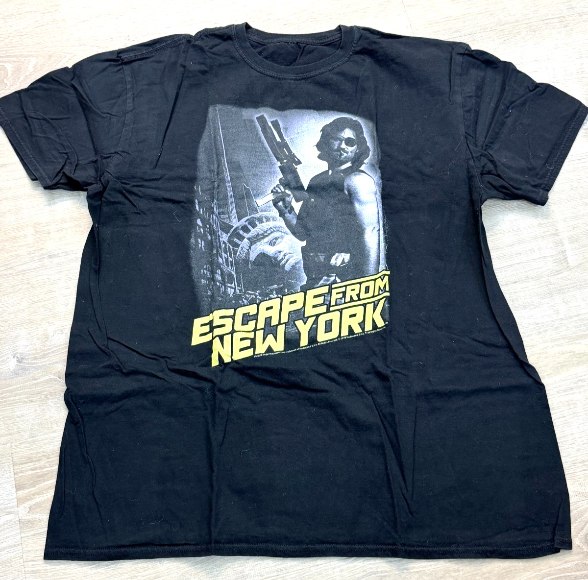 2 XXL Cotton T-Shirt Escape from New York Plisskin Black & White Retro Design