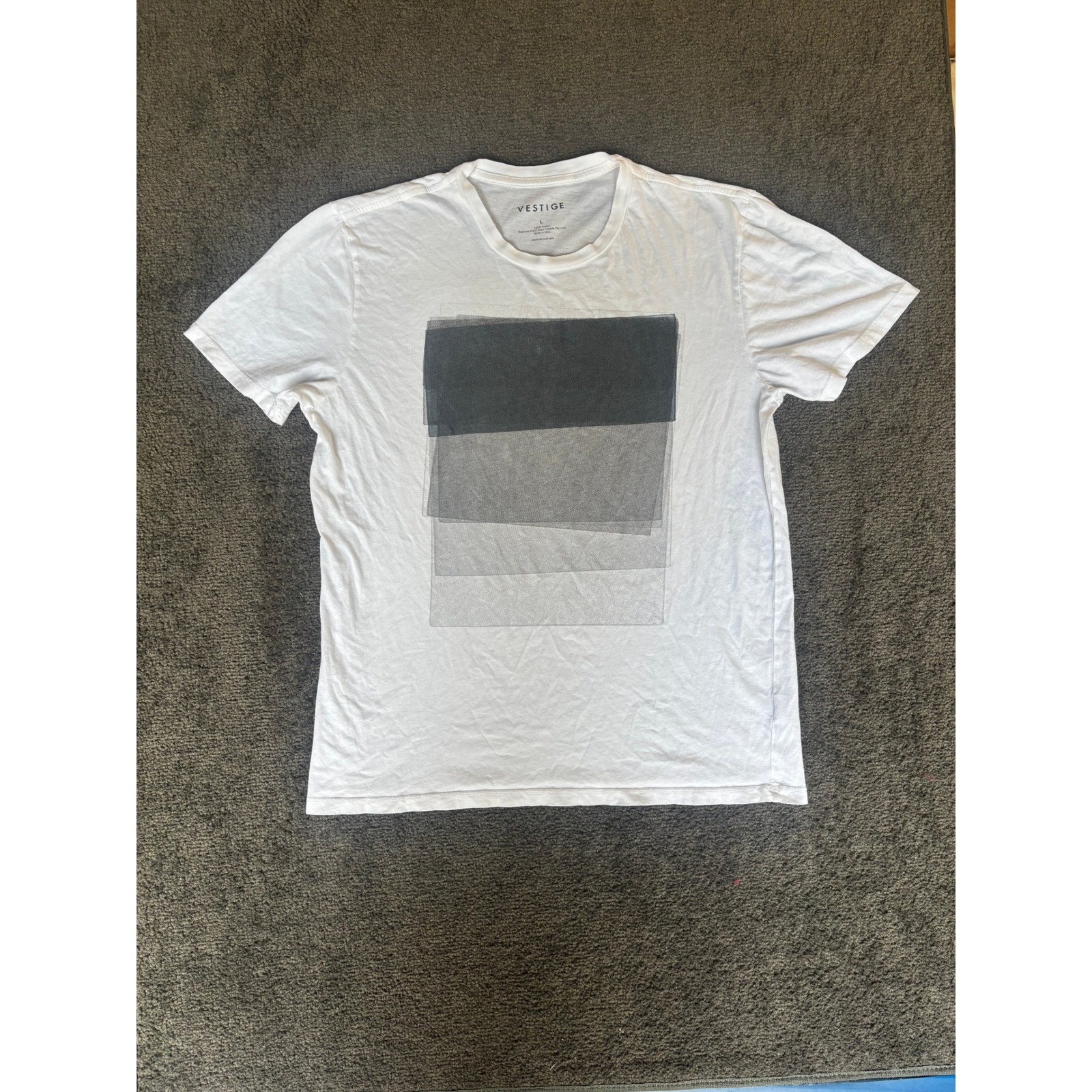 Vestige Mens White Cotton Geometric Graphic T-Shirt Made in USA Size Large