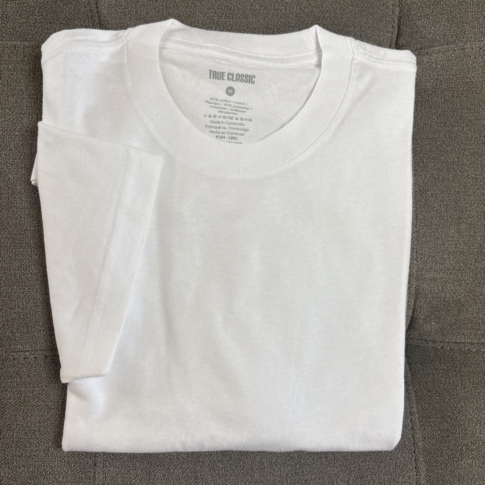 True Classic Men’s T-Shirts Assorted Colors/Sizes (NEW)