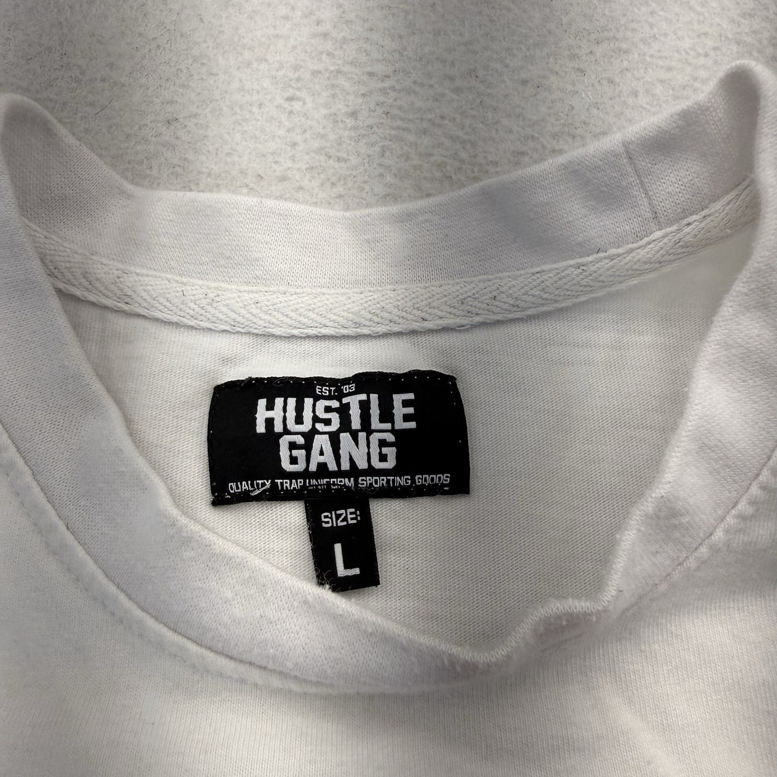 Vintage Hustle Gang Men’s Pullover Shirt Large White Embroidered Native
