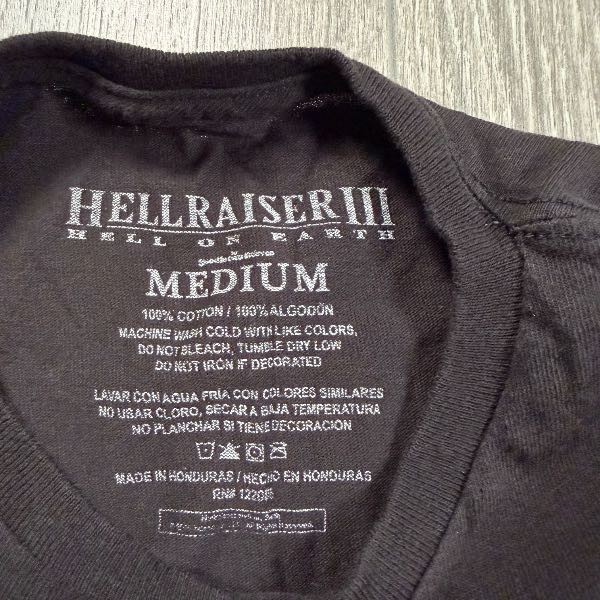 Y2K Hellraiser III Hell on Earth Pinhead Puzzle Box Movie Graphic T-Shirt Medium