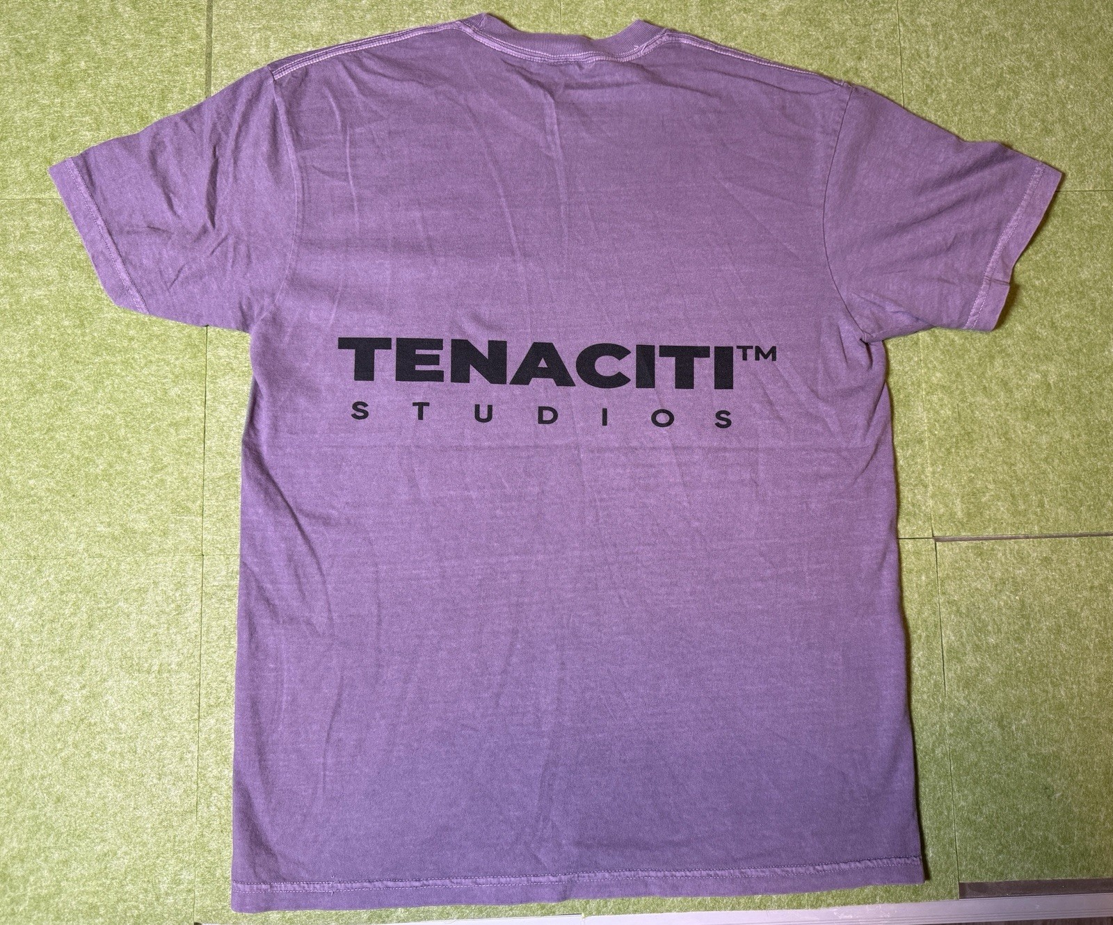 Men’s T Shirt Tenaciti Studios Men’s Streetwear Purple Size Large NWOT