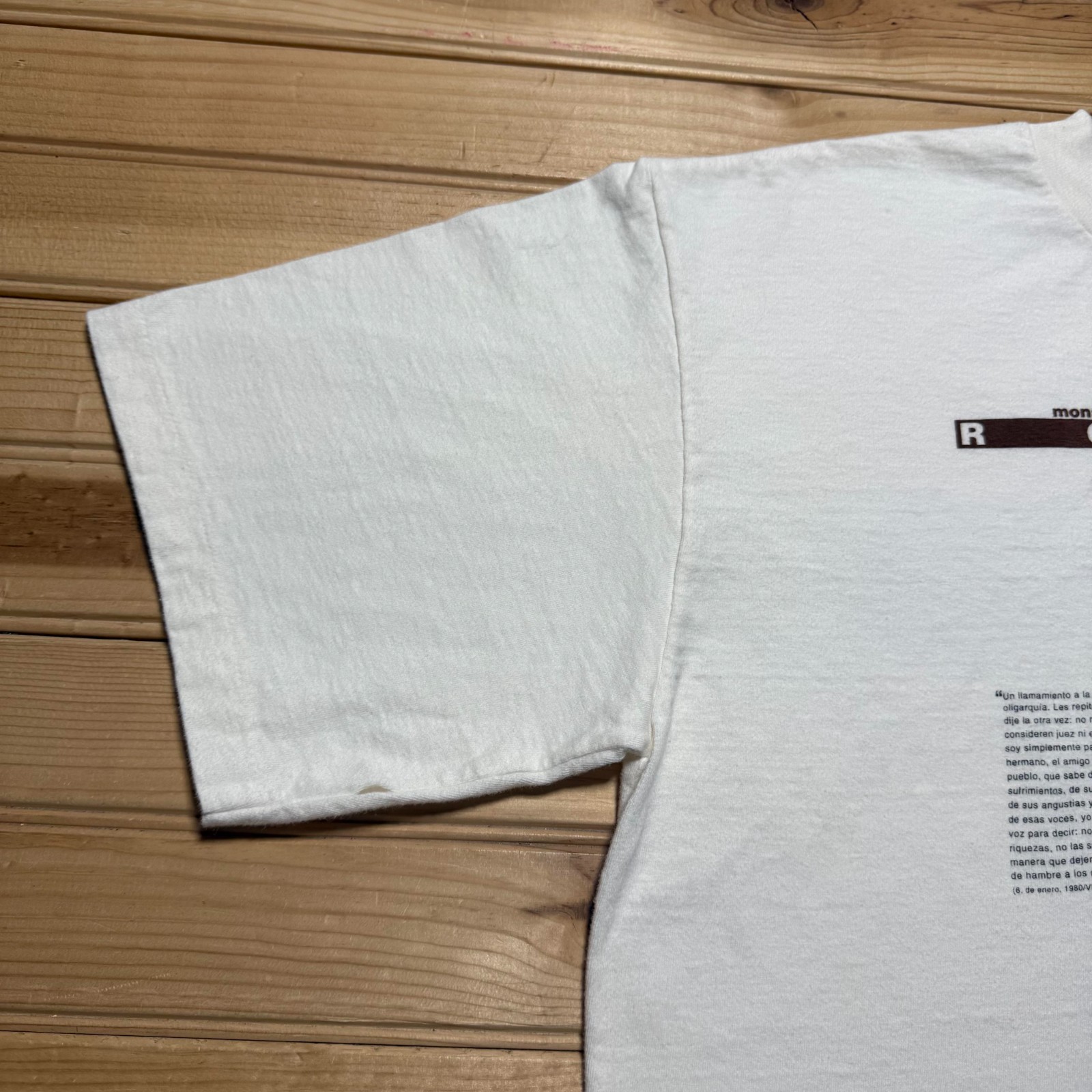 Vintage 90s Monsenor Oscar Romero El Salvador Catholic Prelate T-Shirt – Large