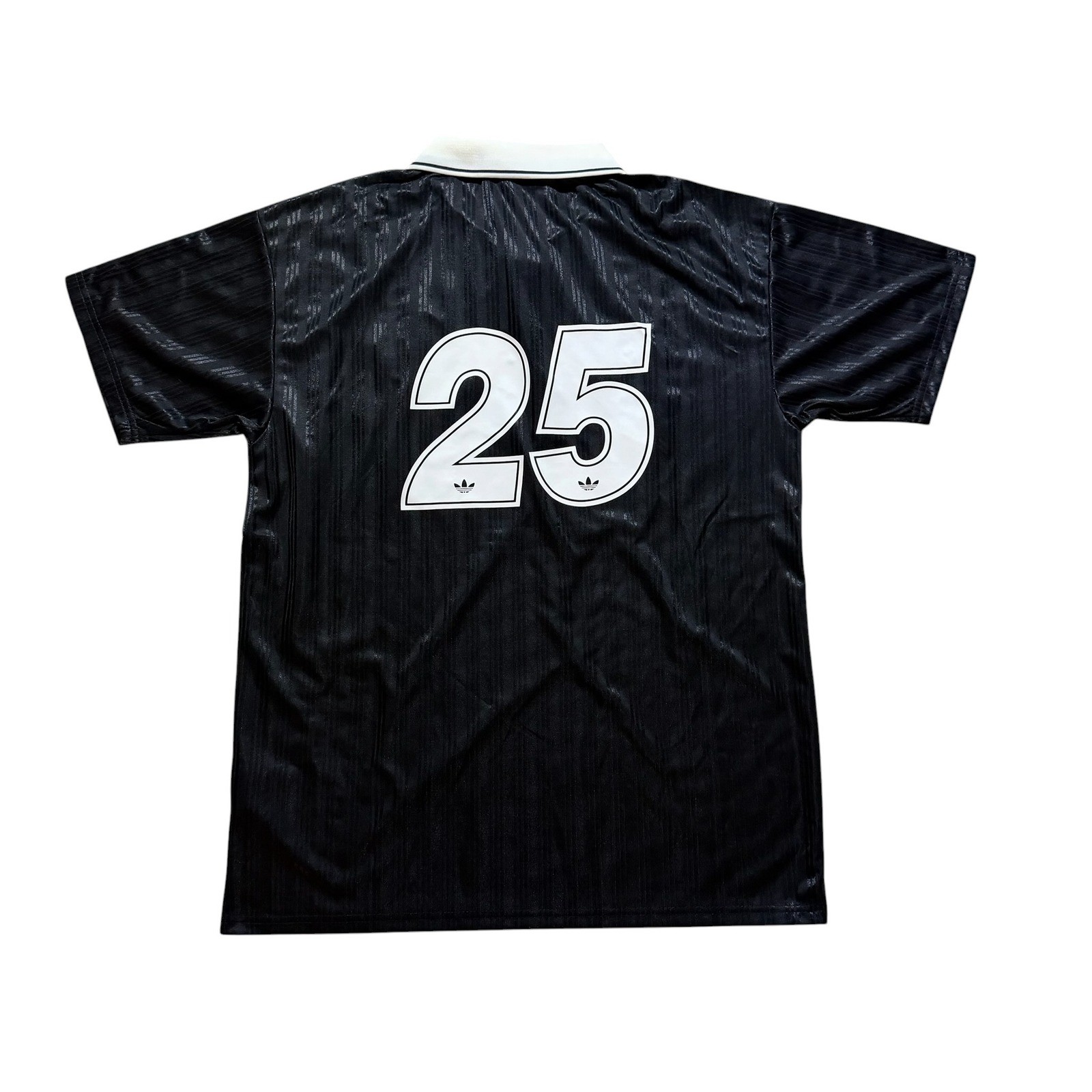 Adidas Oasis Live 25 Jersey Size Medium Black White Soccer Shirt Band Merch NEW