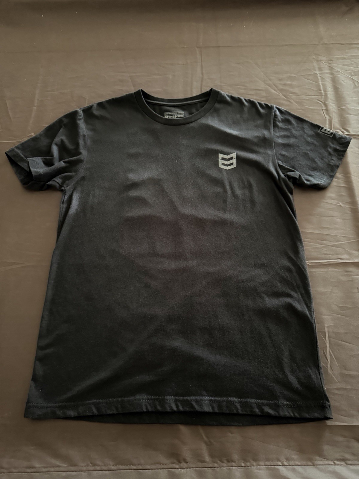 MTN Ops Men’s medium Black Mule Deer Shirt