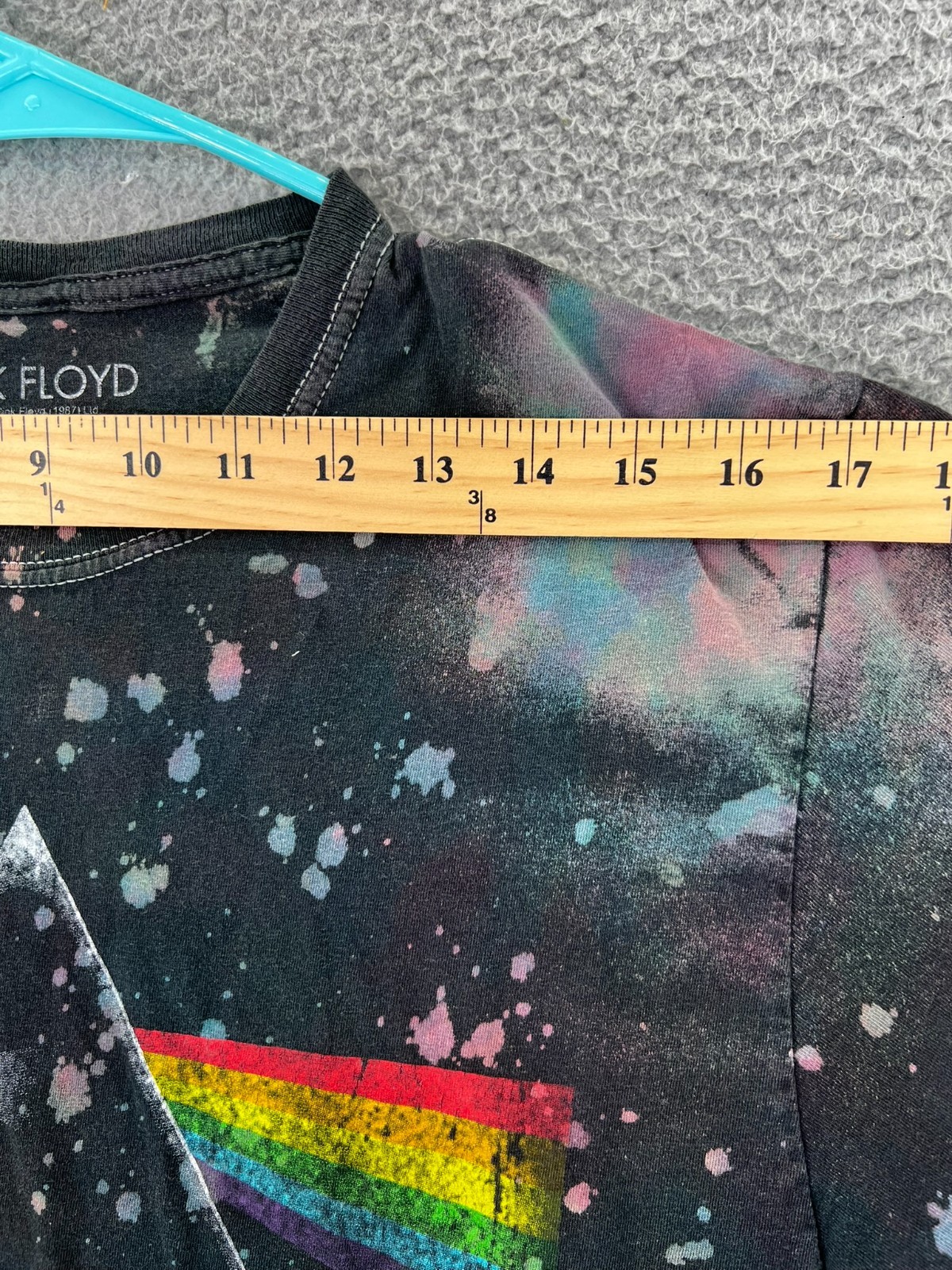 Pink Floyd Men’s Dark Side Of The Moon Prism Splatter Dye Adult T-Shirt Small