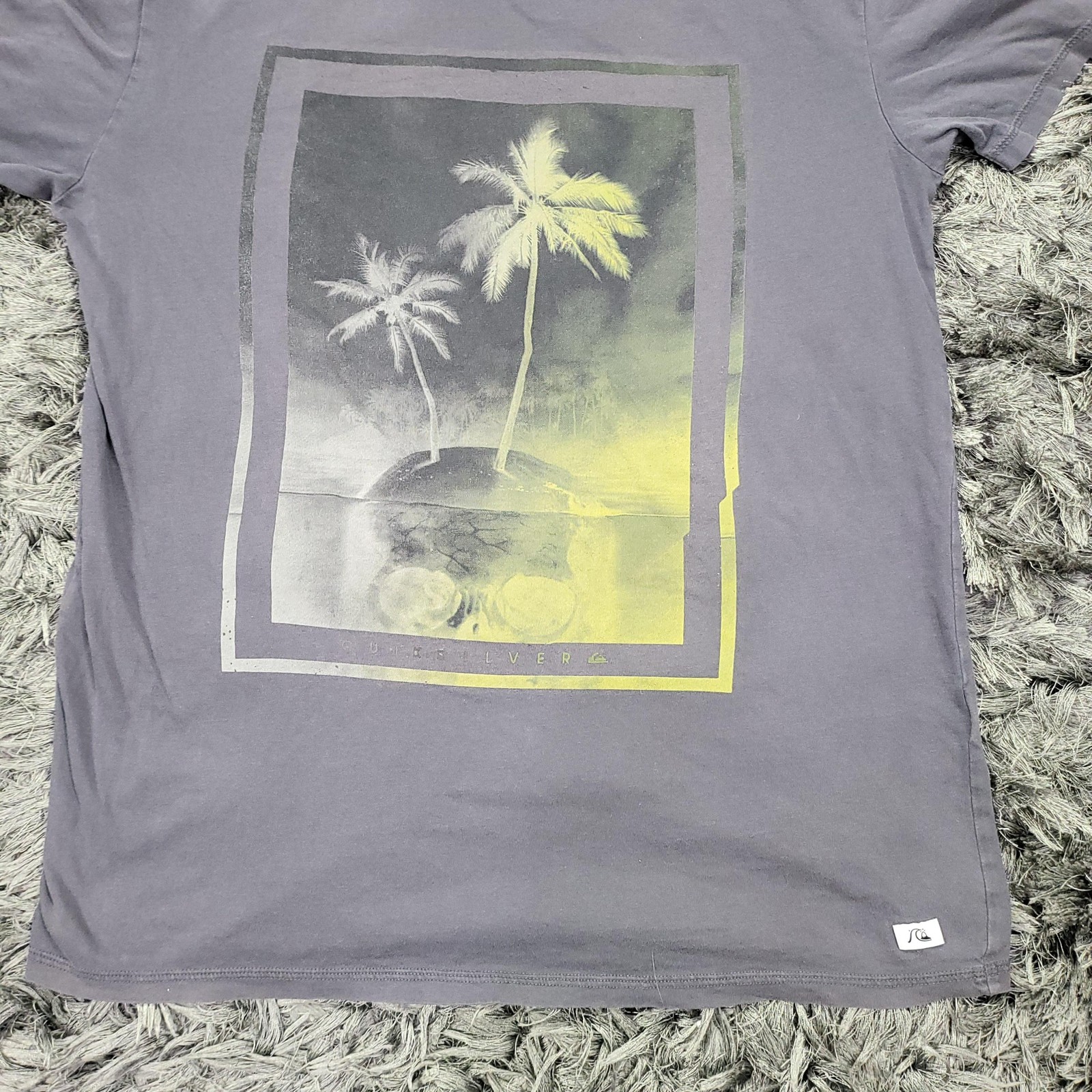 Quiksilver Shirt Mens Medium Gray Skull Island Graphic Tee Surf Tropical Tagless