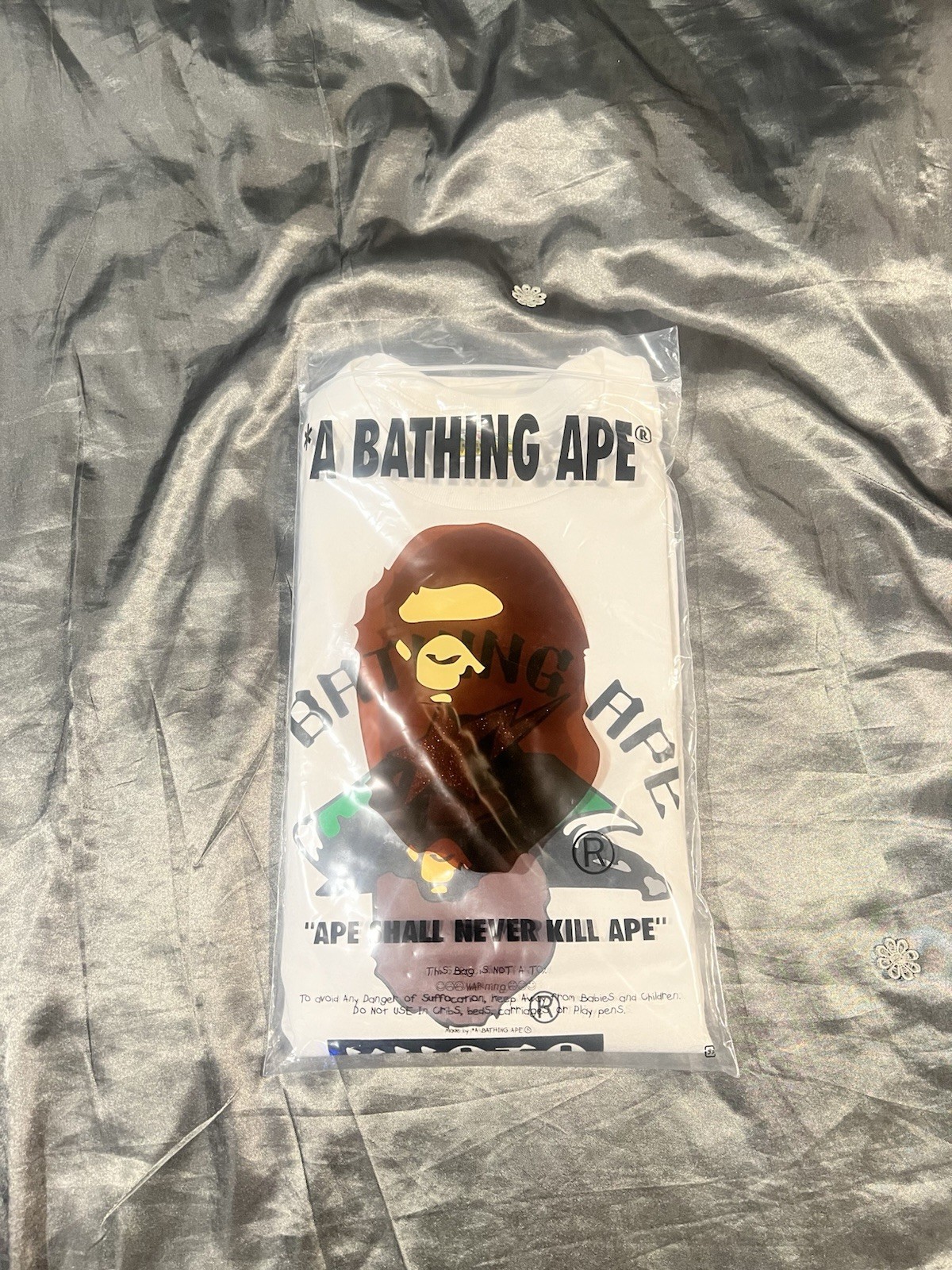 A Bathing Ape BAPE Kyoto Ape Head Graphic Logo White Men’s Tee L Cotton Knit