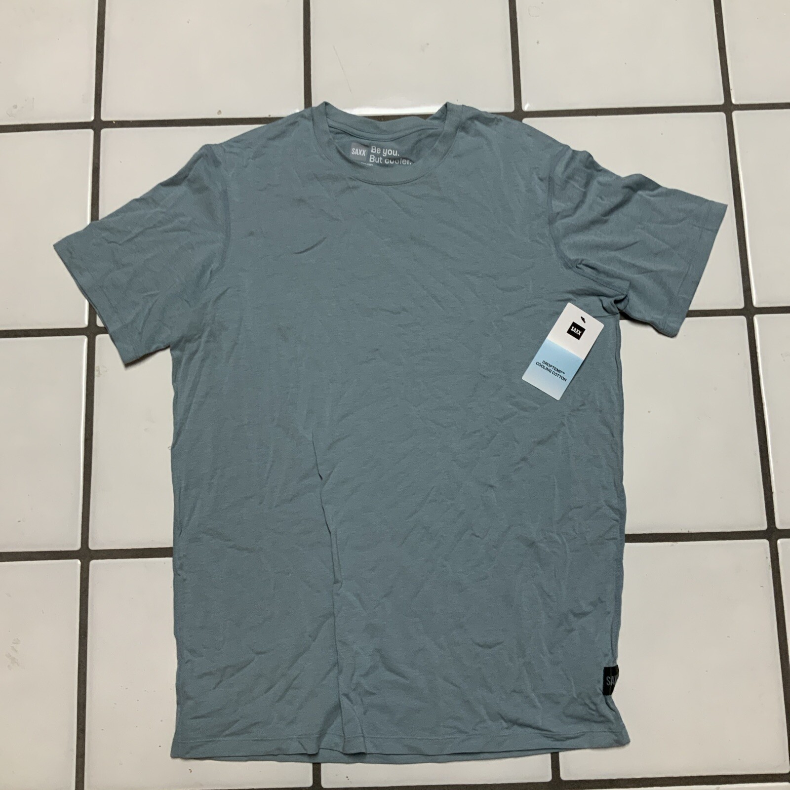 NWT Mens SAXX Droptemp Cooling Cotton T-Shirt Light Blue M