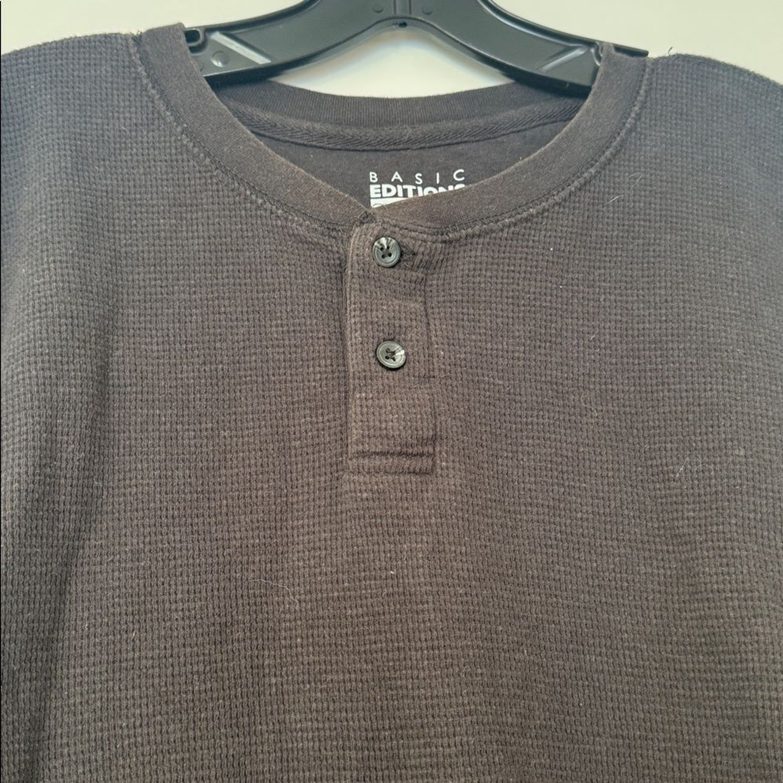 Basic Editions Men’s Dark Brown Long Sleeve Henley – Size XLT