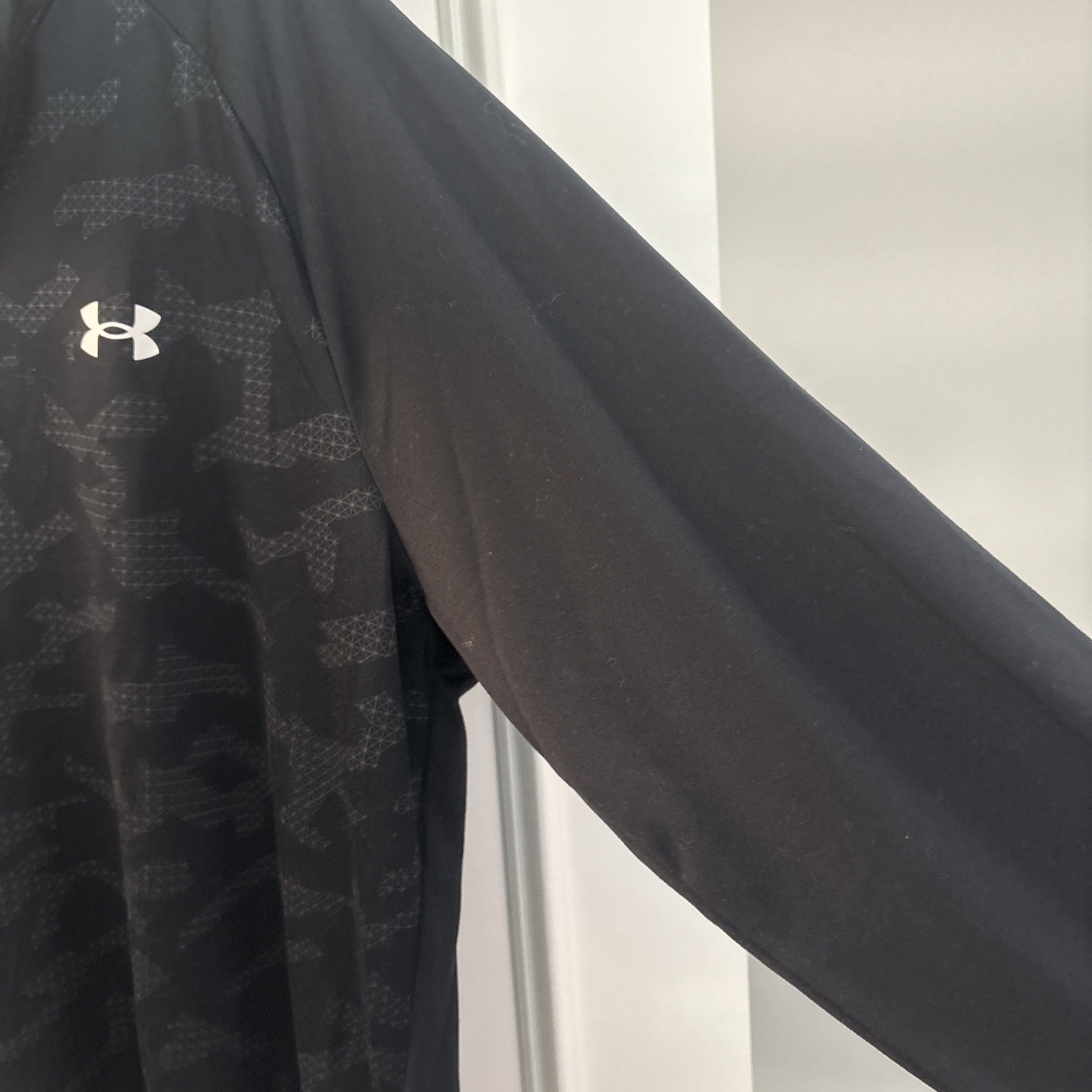 Under Armour Medium Tech Quarter Zip Pullover Black Loose Mens Activewear XL