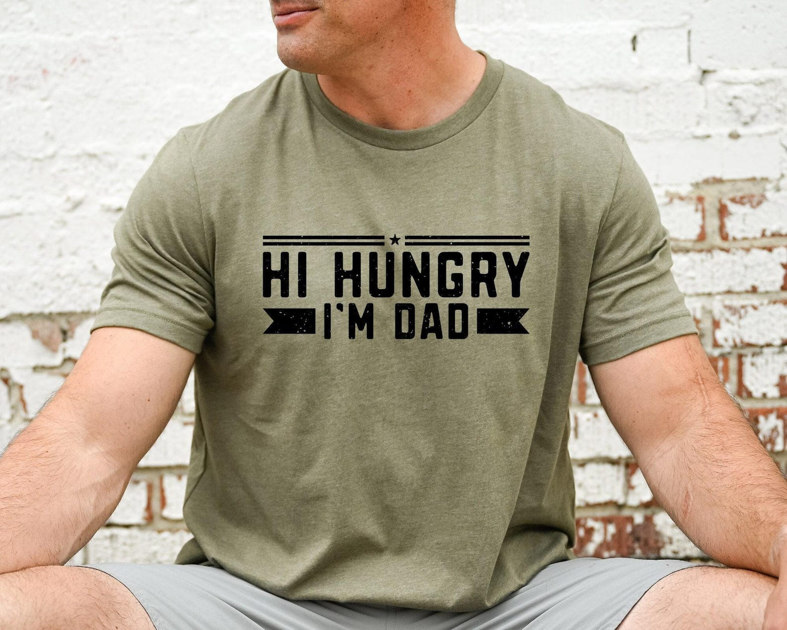 Hi Hungry I’m Dad Shirt Funny Dad Joke Father’s Day Gift Tee
